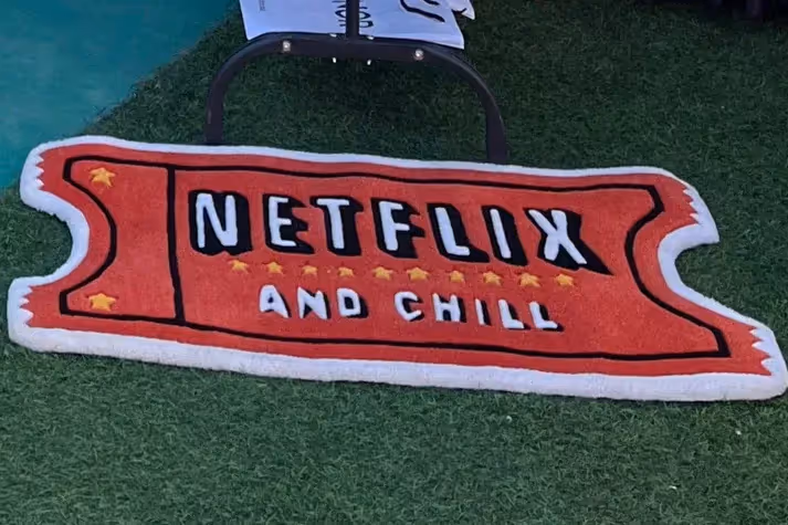 Cozy Bear Netflix Chill Rug - photo 3 of 4