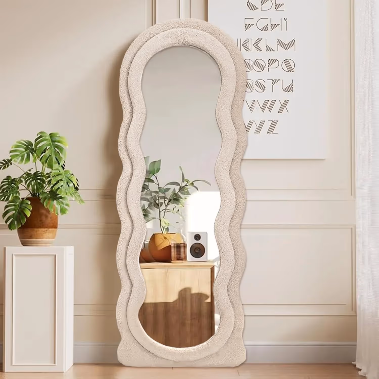 Cozy Bear Wavy Full Mirror - photo 1 of 4