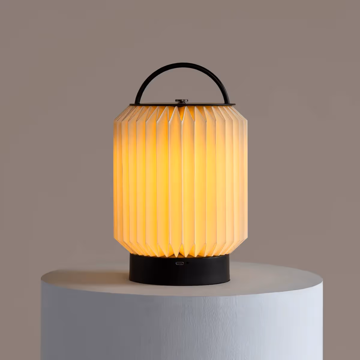 FIG Living Modern Tote Table Lamp - photo 1 of 4