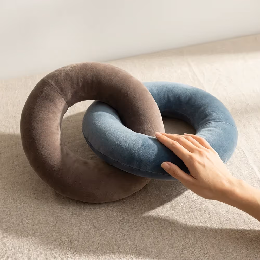FIG Living Velvet Link Cushion - photo 3 of 4