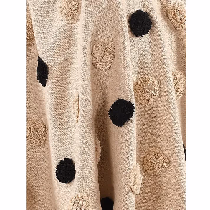 Pataka Polka Throw