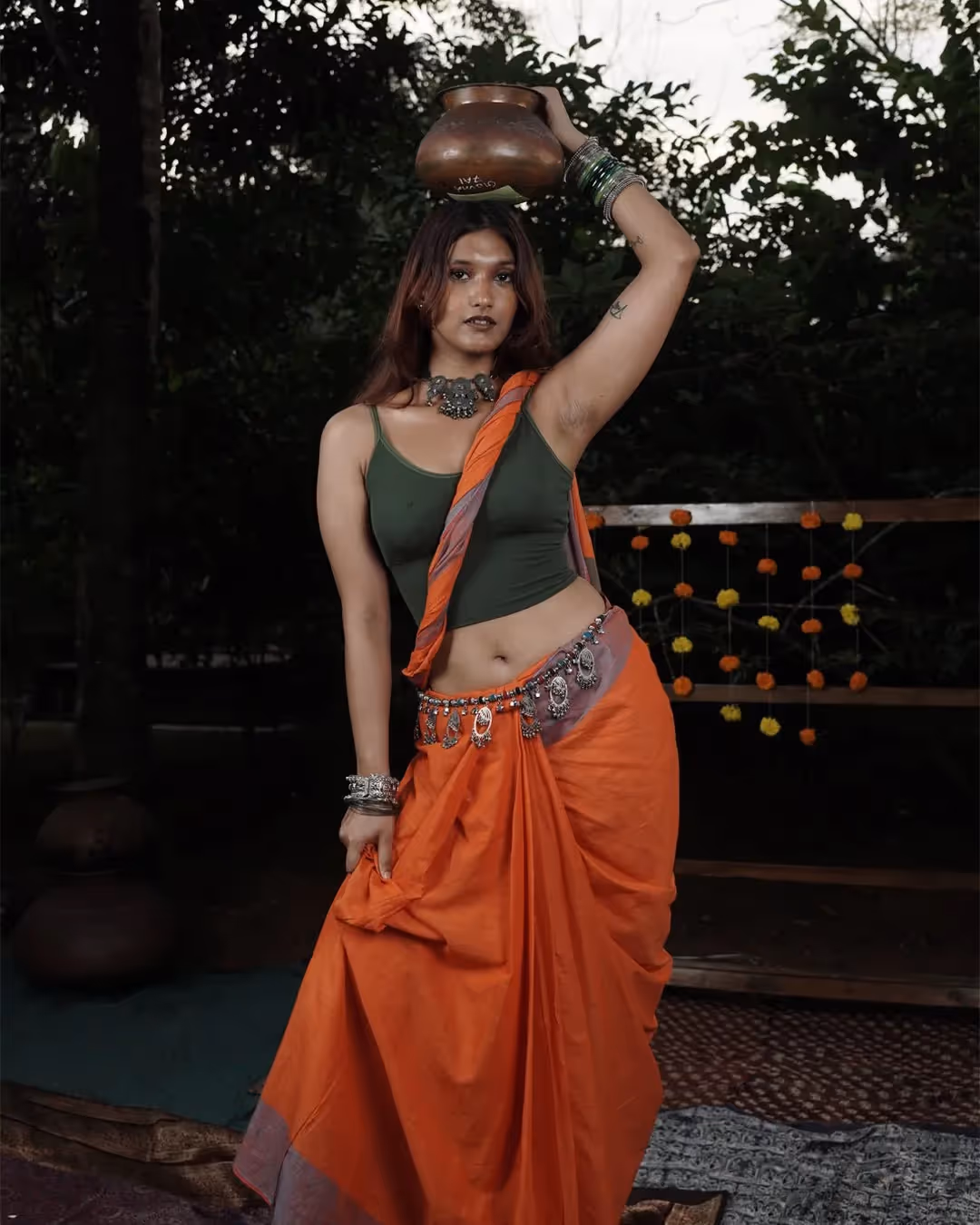 Kaaro Coastal Ember Handwoven Saree - photo 4 of 4