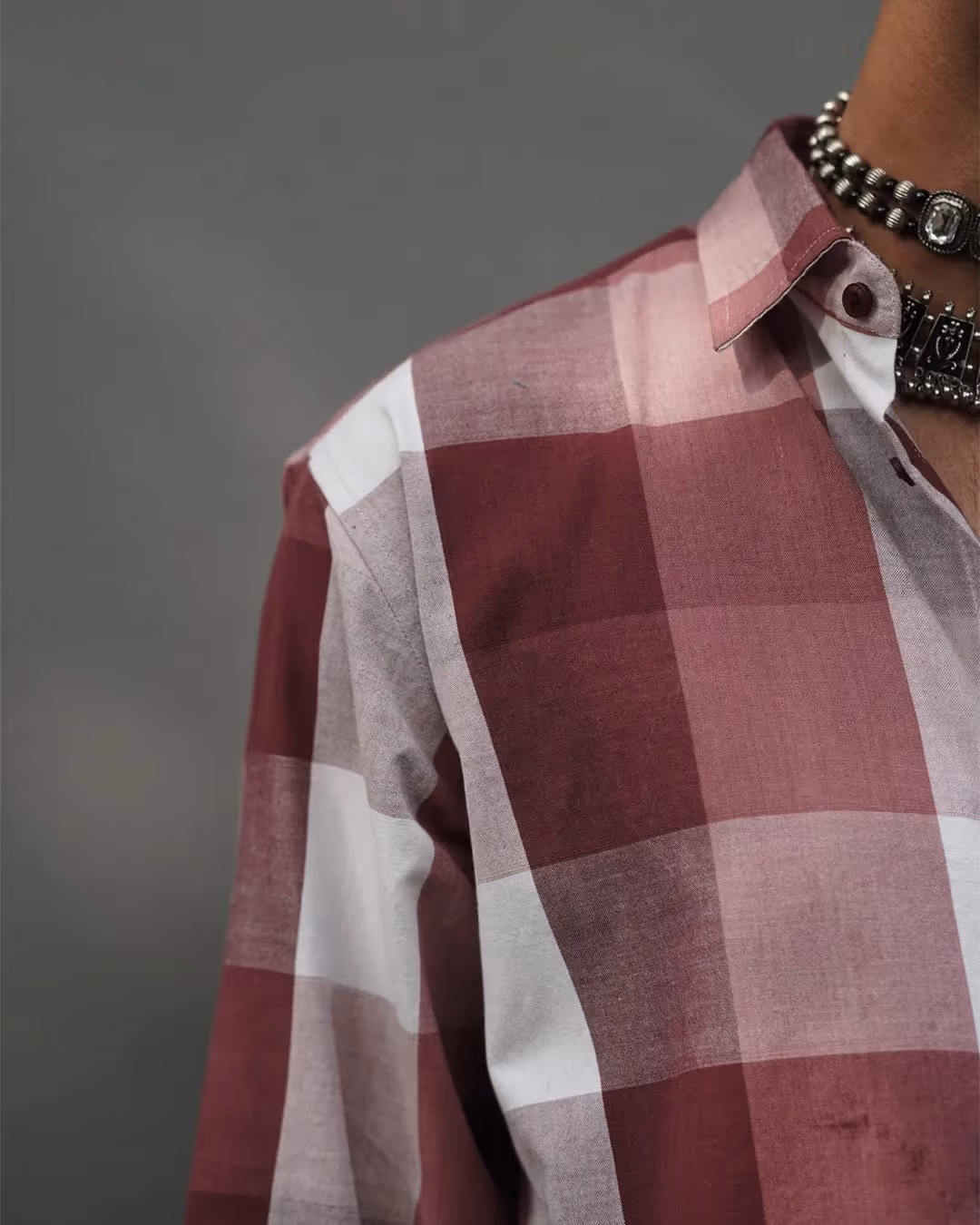 Kaaro Laterite Rose Handwoven Full Sleeve Shirt - photo 4 of 5