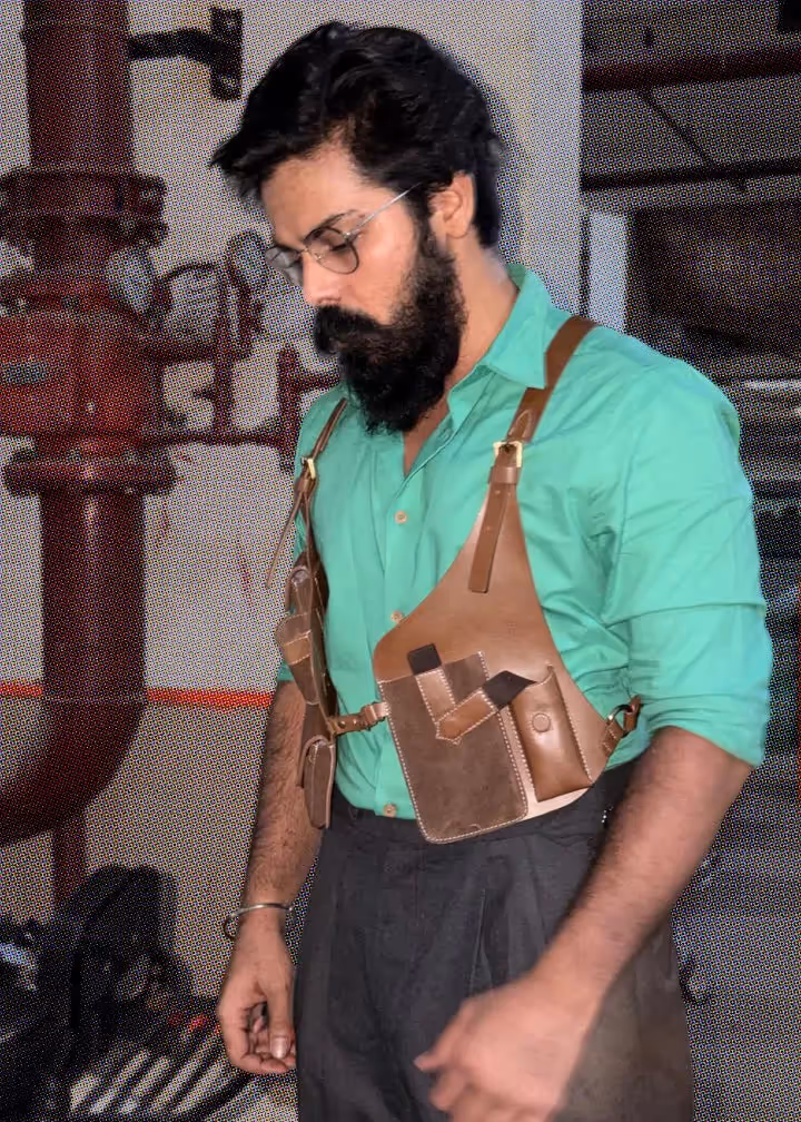 Aruval / Karuppu image 4