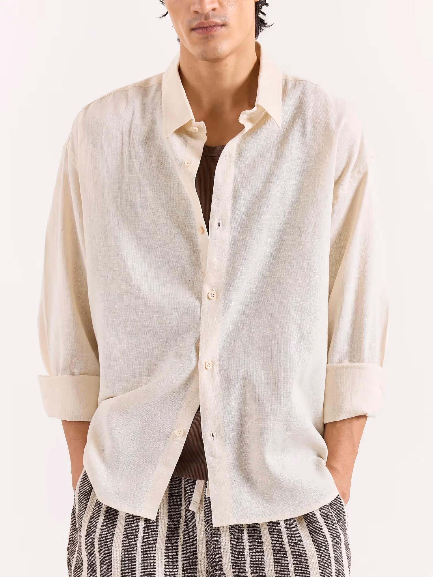 Almond White Linen Cropped Shirt image 4