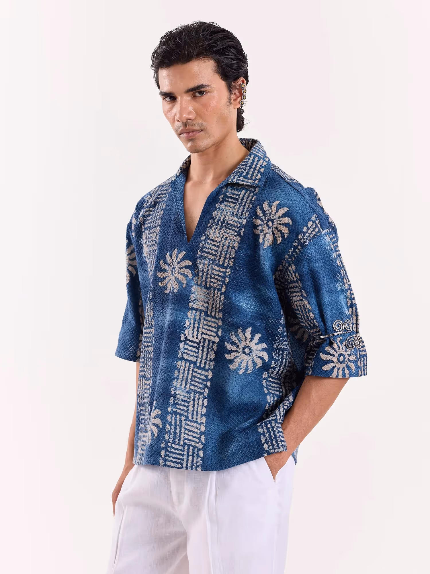 Baatik Blue Pullover Shirt  image 5