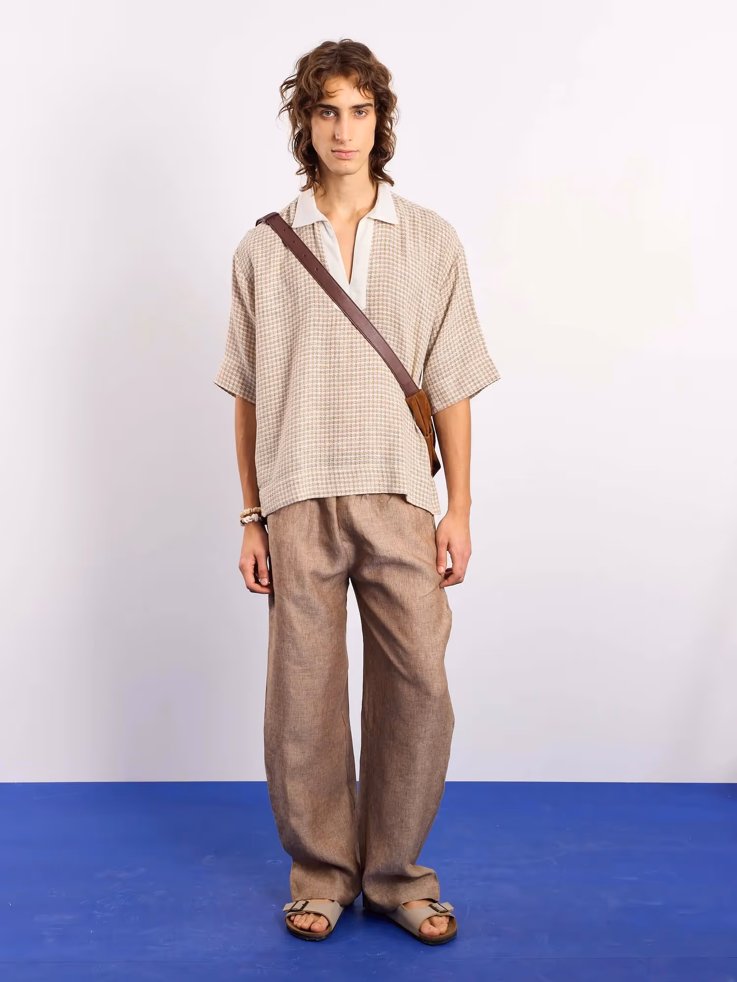 Beige Contrasting Collar Pullover image 1