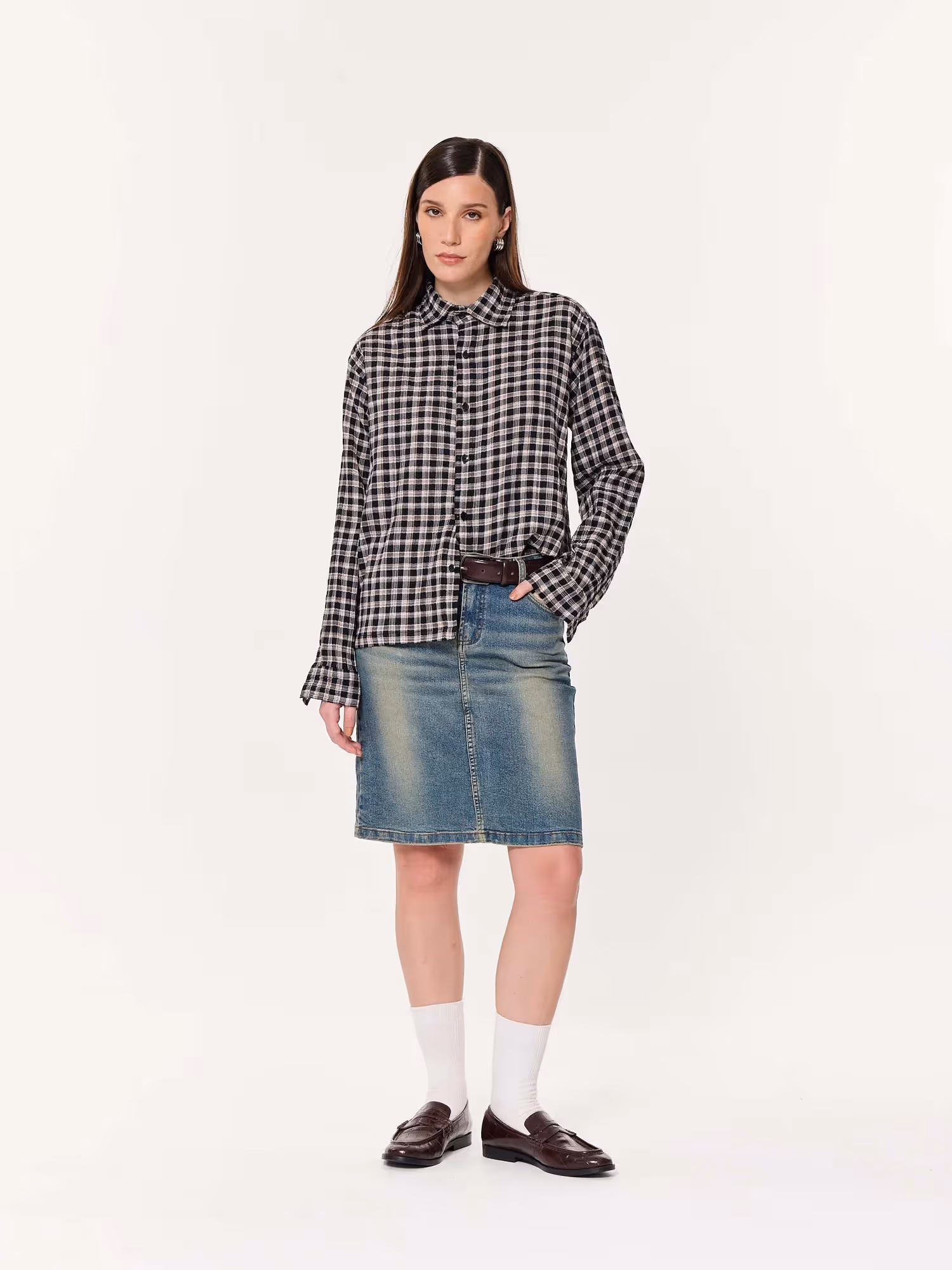 Black & Beige Checkered Oversized Cropped Shirt  image 2