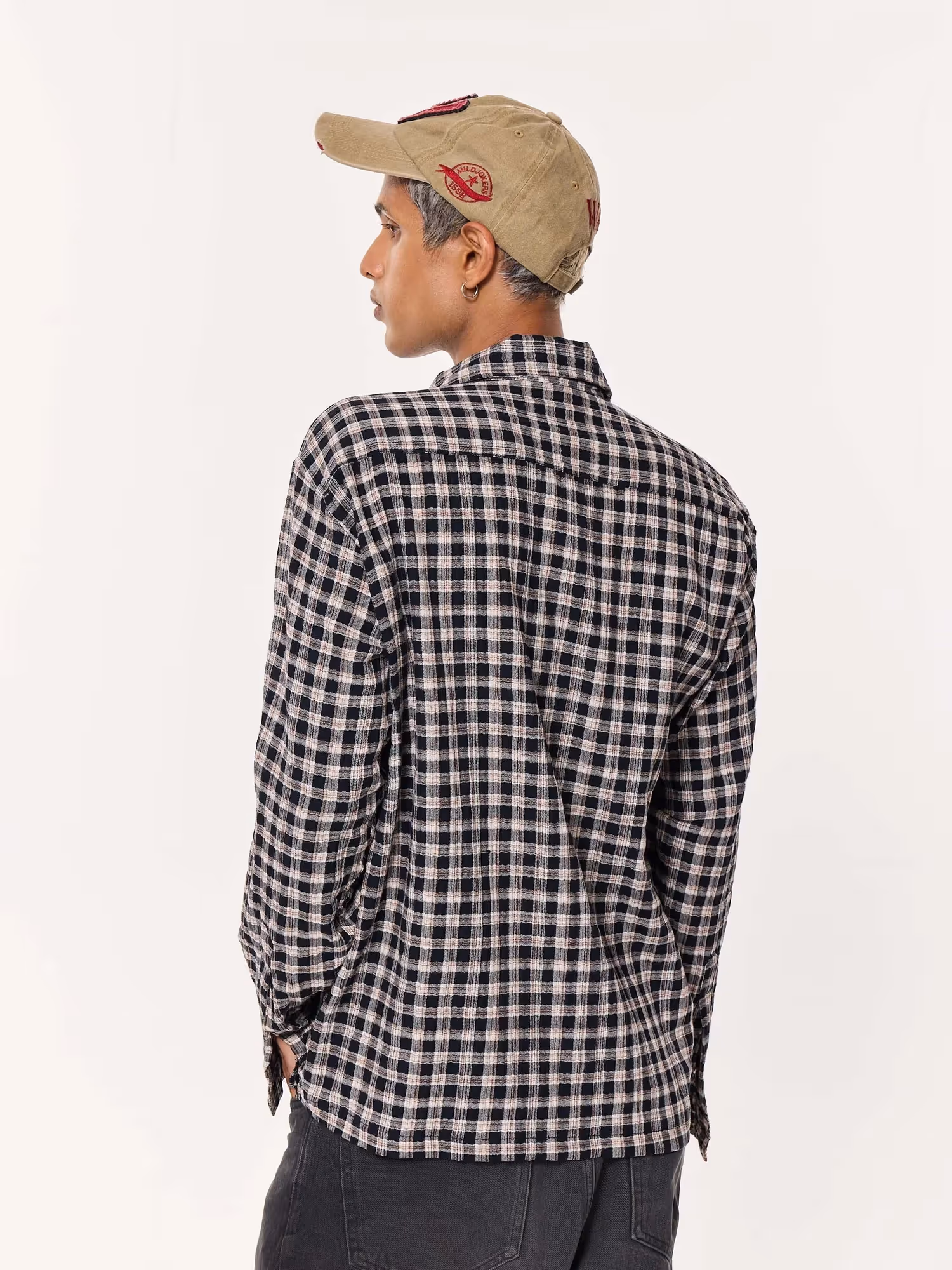 Black & Beige Checkered Oversized Cropped Shirt  image 7