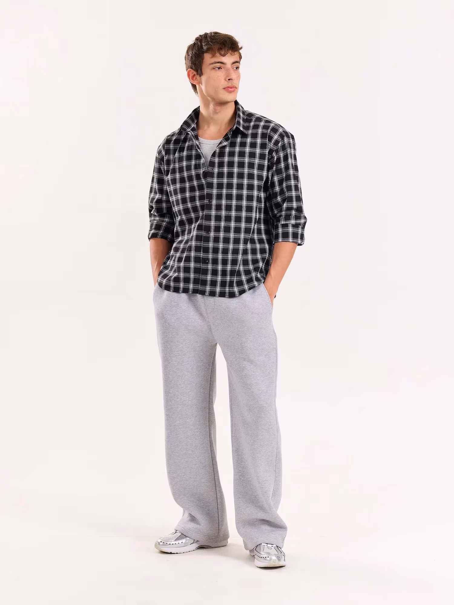 Black Checkered Poplin Cropped Shirt image 5