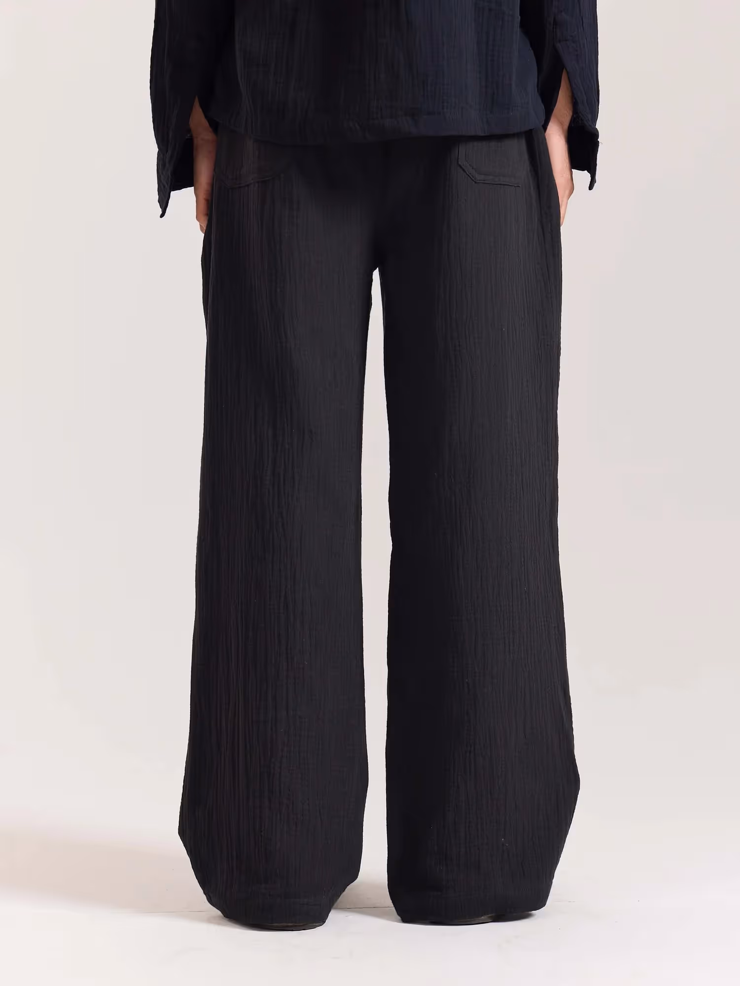 Black Gauze Pull-on Pants  image 6