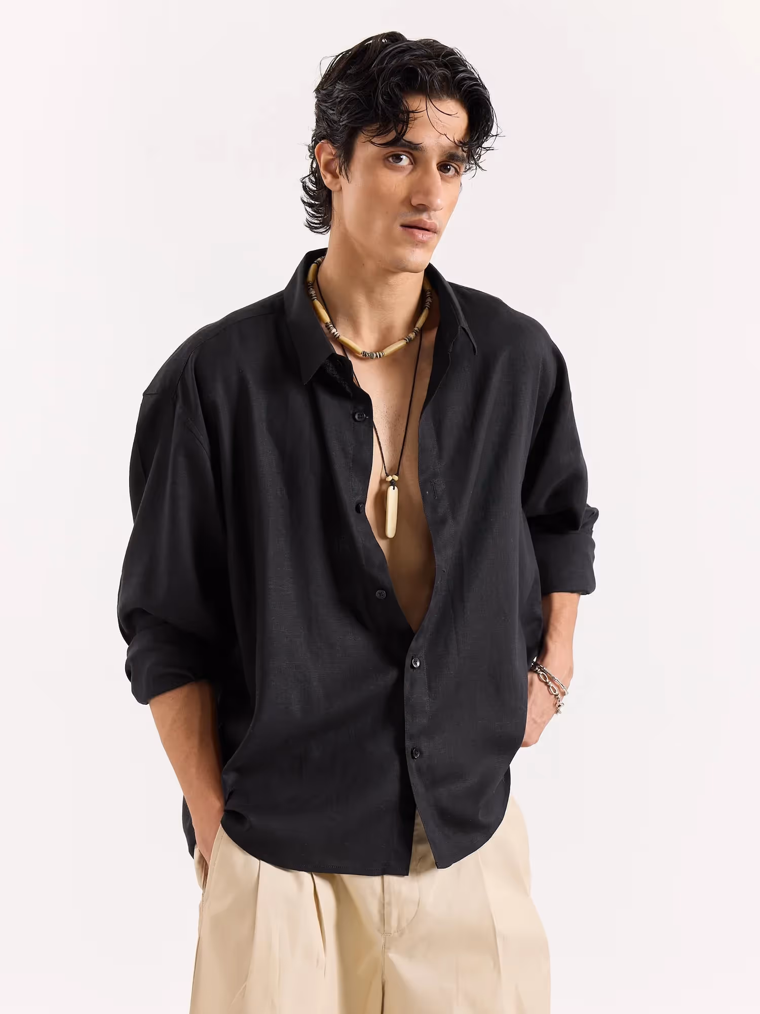 Black Linen Cropped Shirt image 3