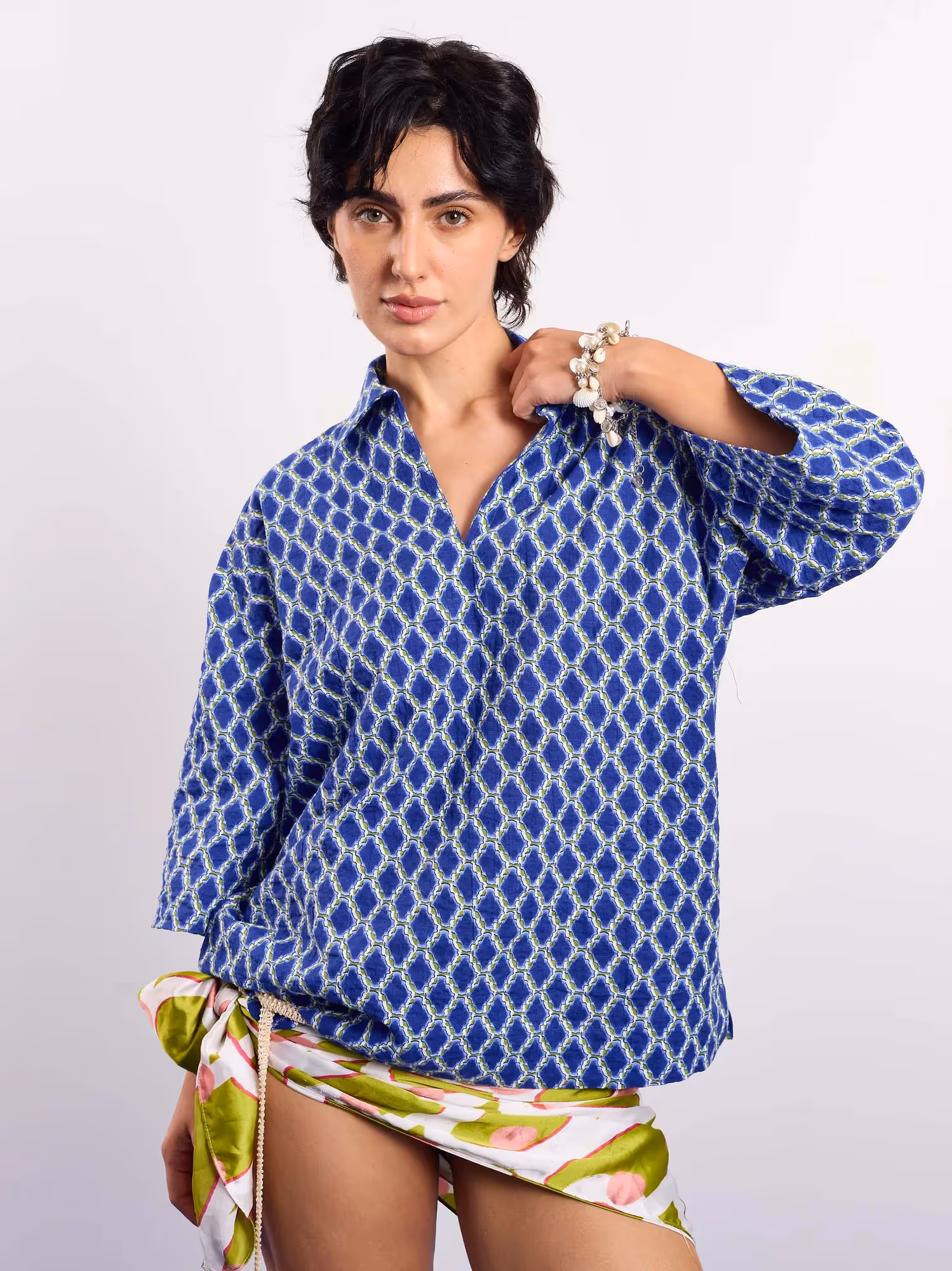 Blue & Green Geometrical Printed Pullover image 7