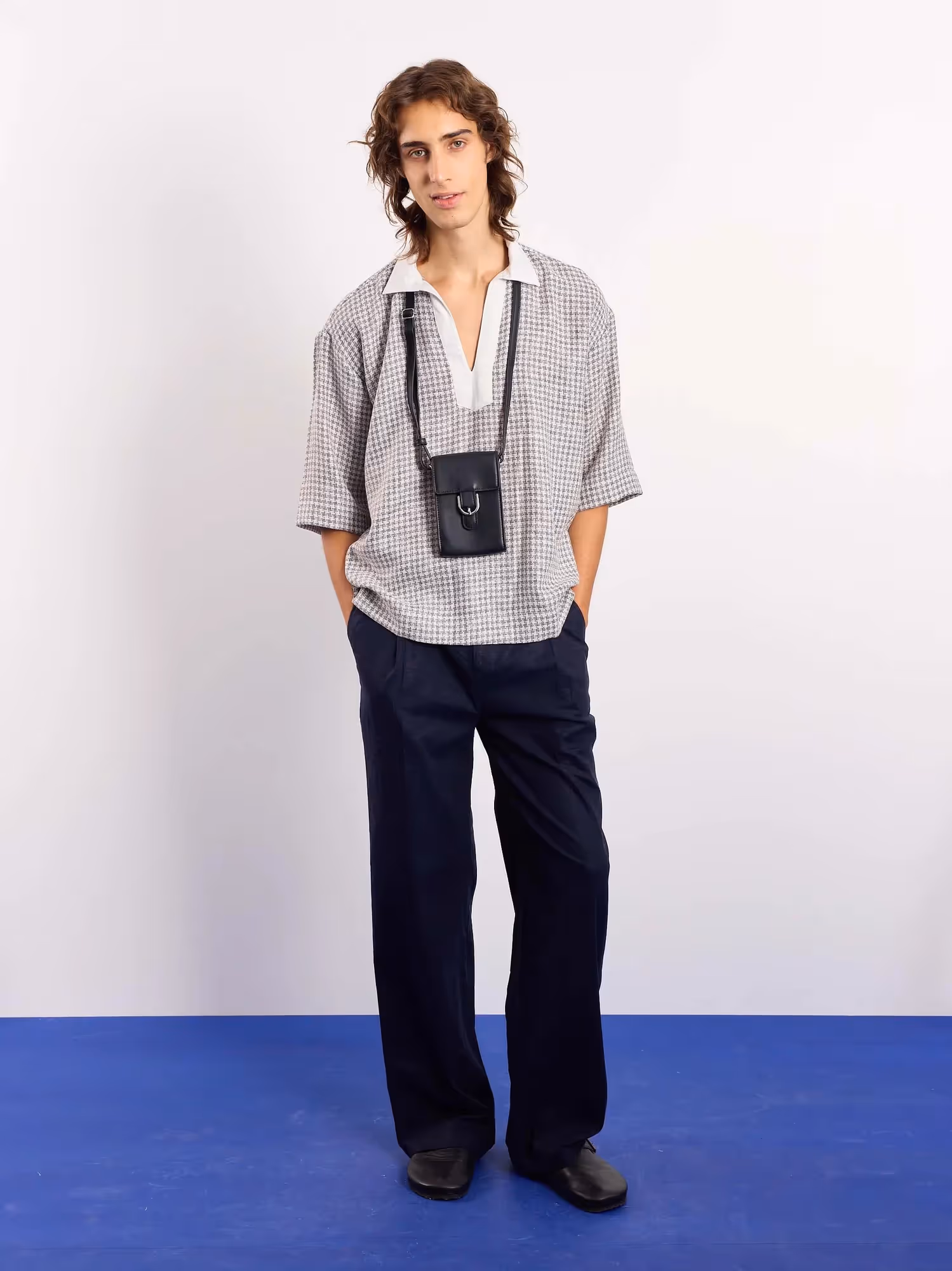 Blue Contrasting Collar Pullover image 1