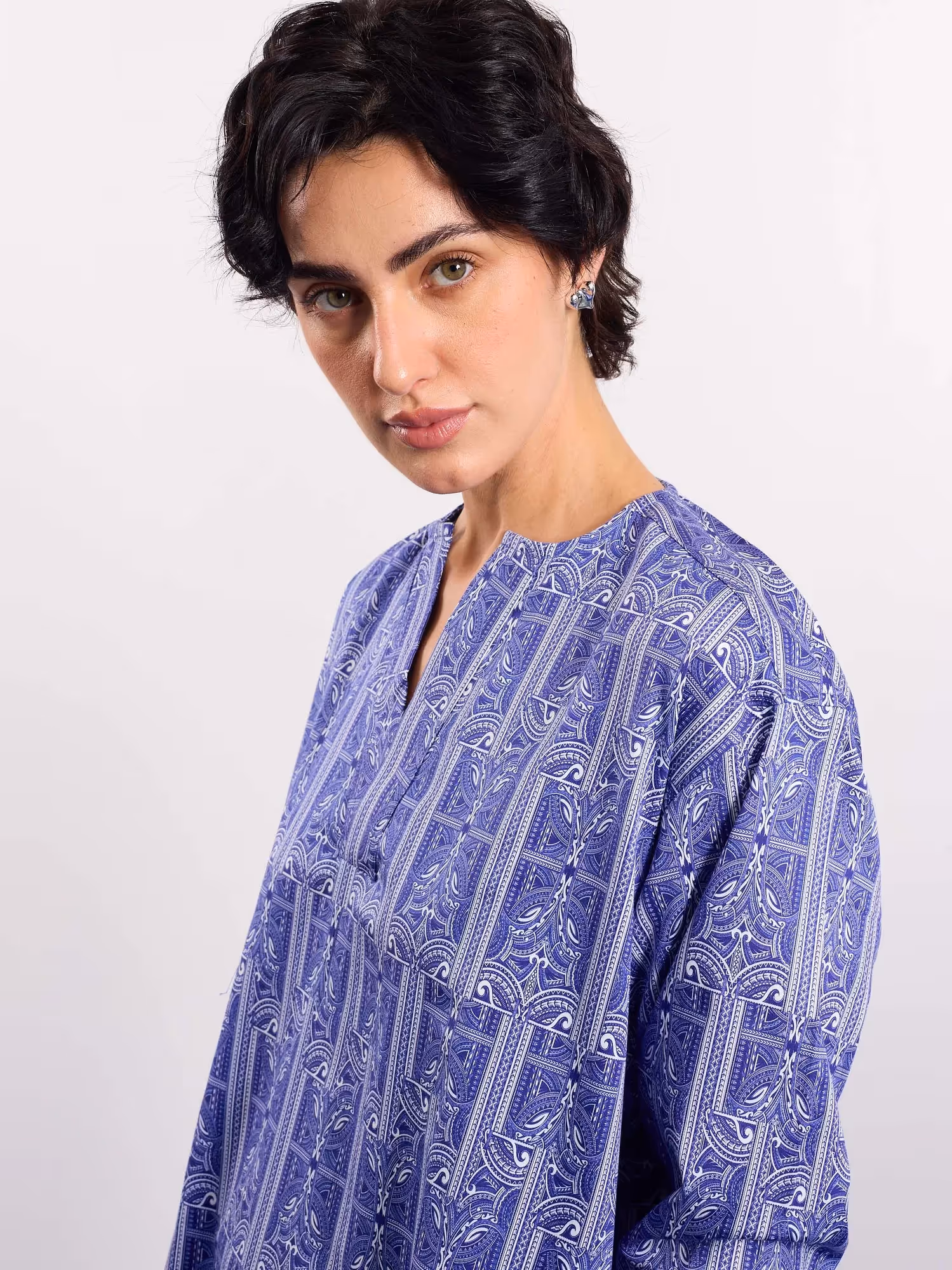 Blue Patterned Satin Pullover image 5