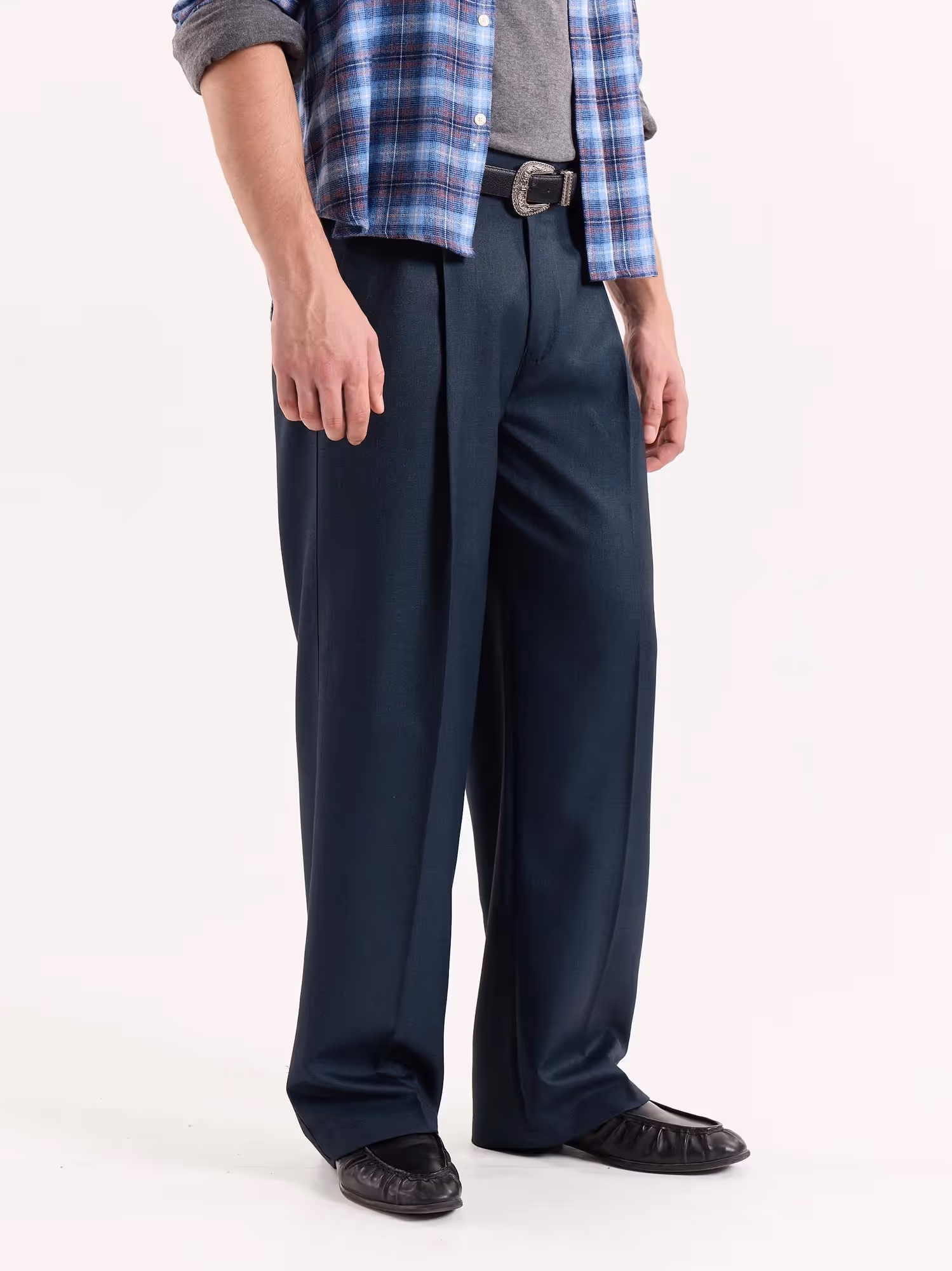 Blue Textured Baggy Fit Trousers image 5