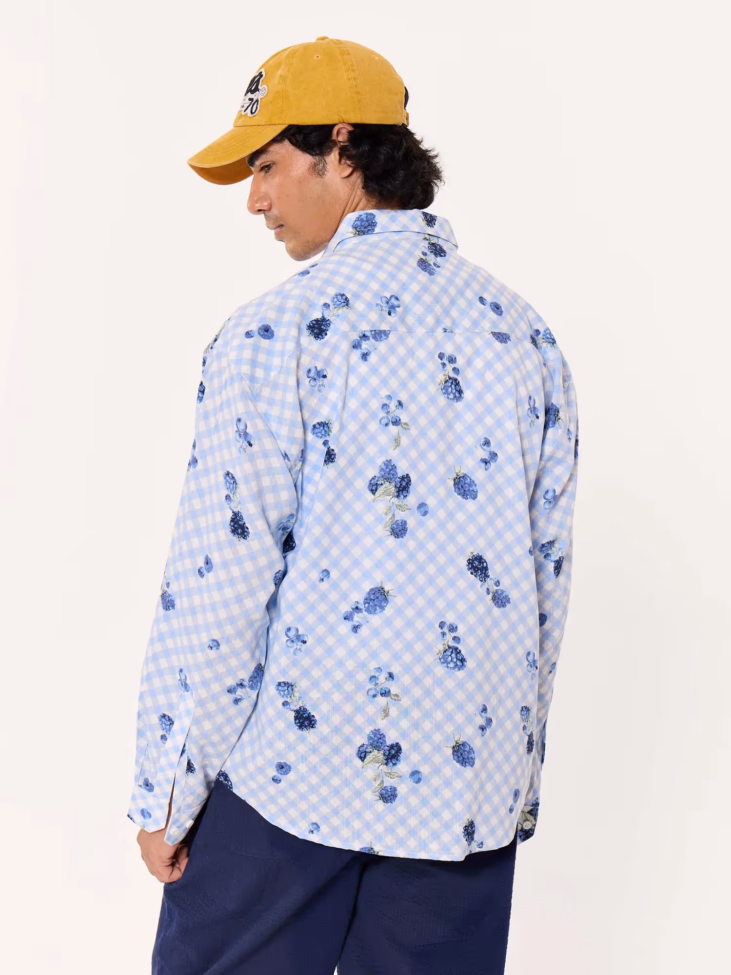 Blueberry Gingham Printed Cropped Shirt  image 6