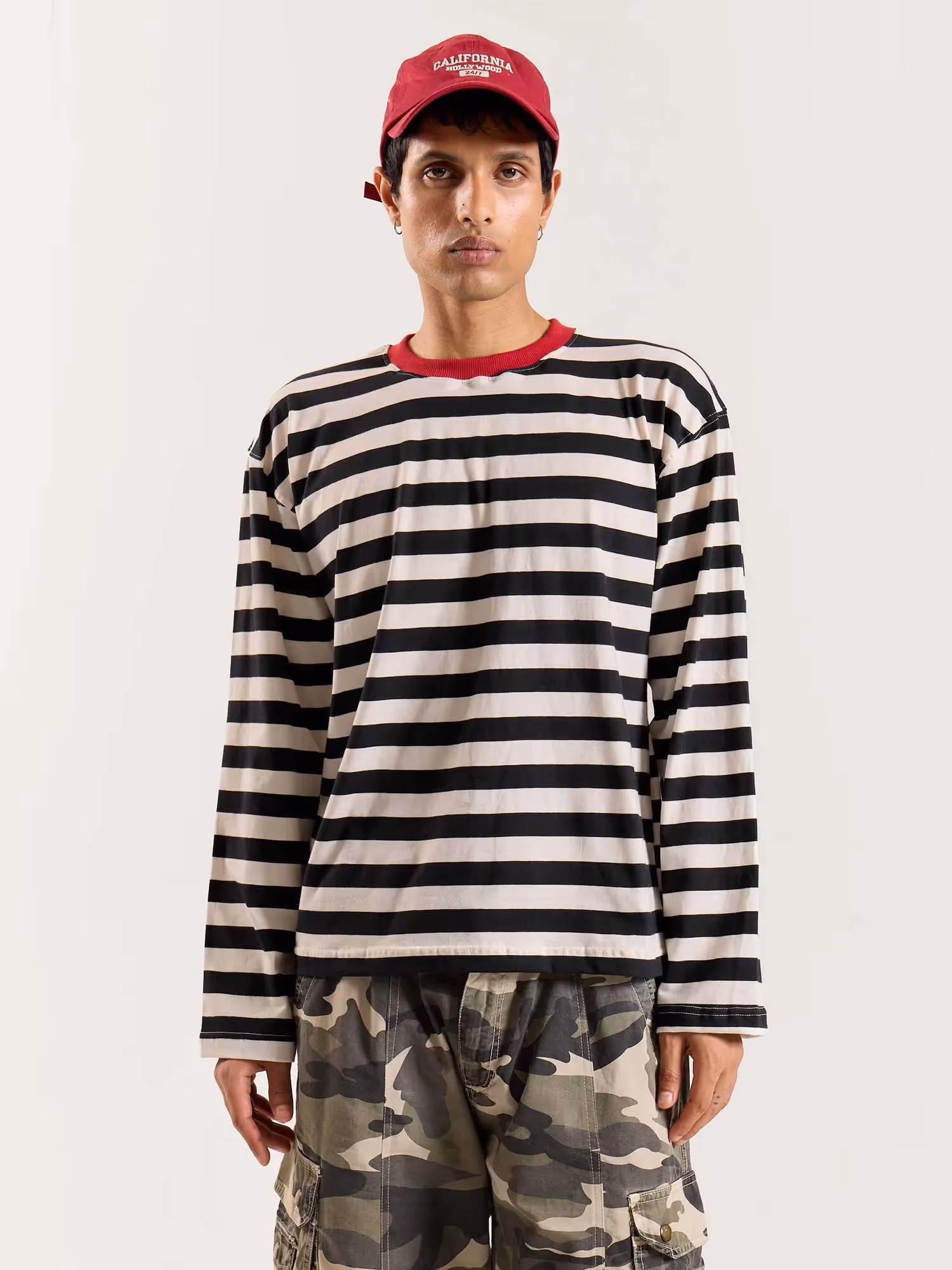 Bold Black and White Striped Loose Fit Cropped T-Shirt image 3