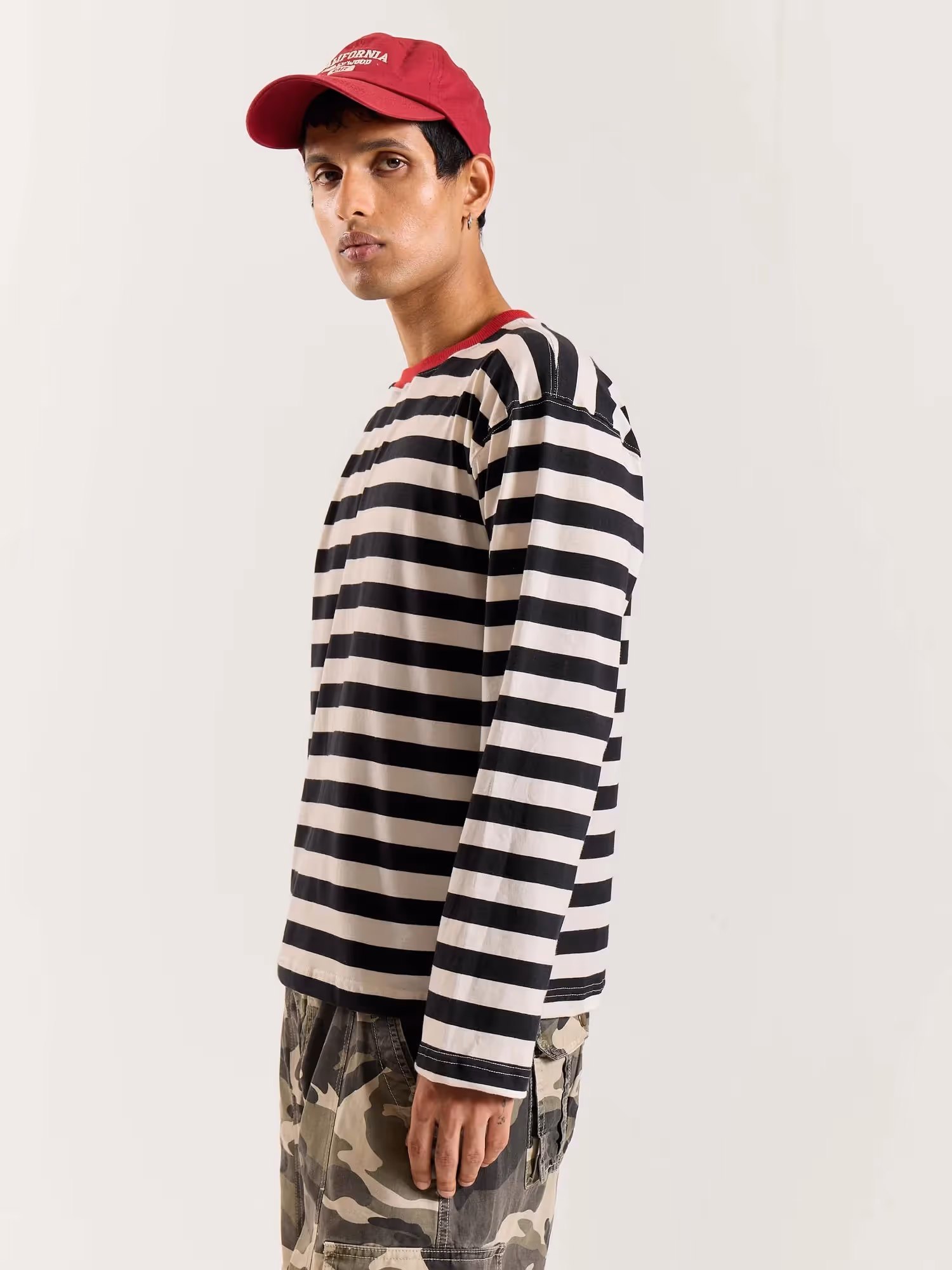 Bold Black and White Striped Loose Fit Cropped T-Shirt image 5
