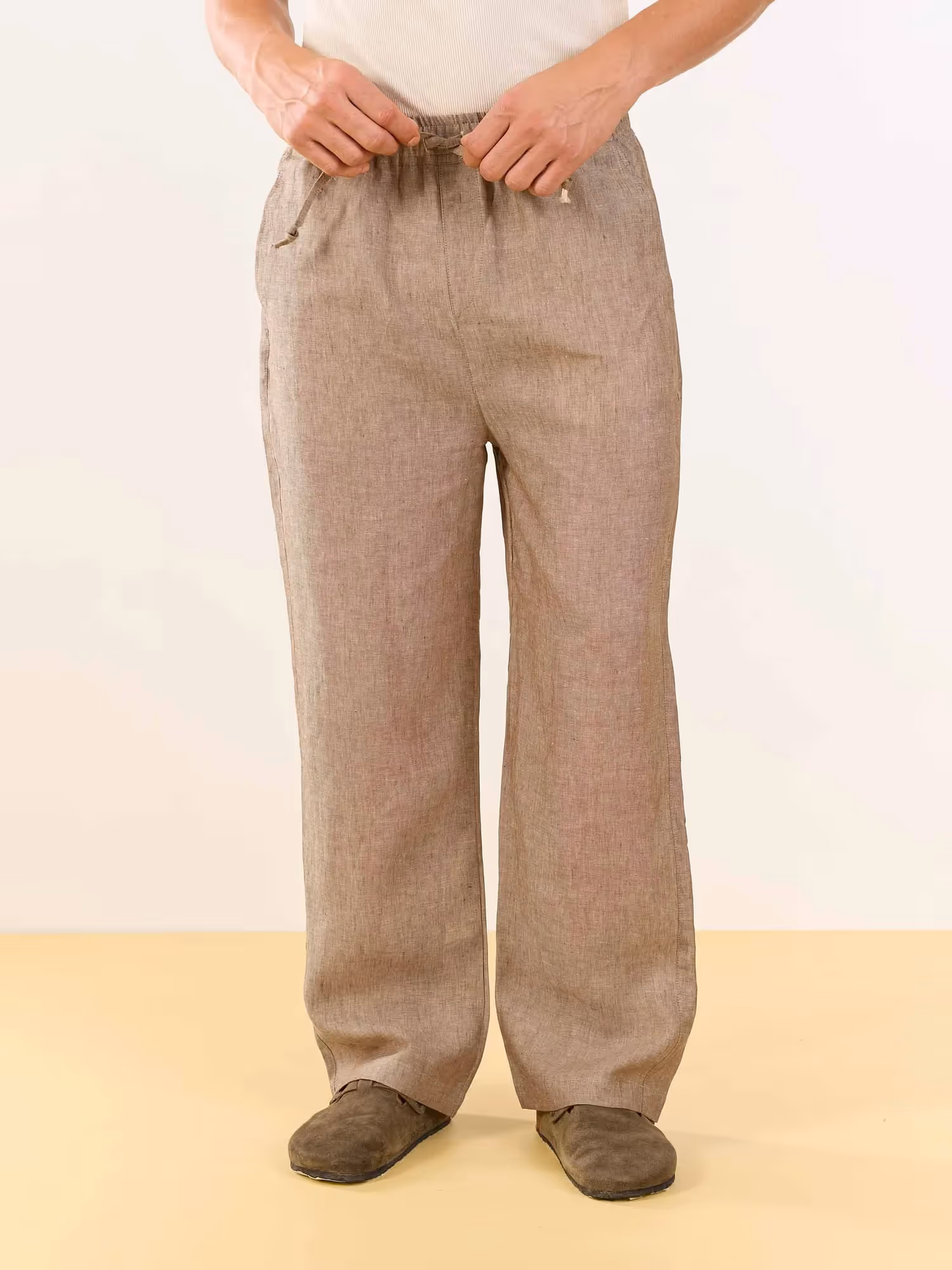 Brown Textured Linen Pull-on Pants image 4