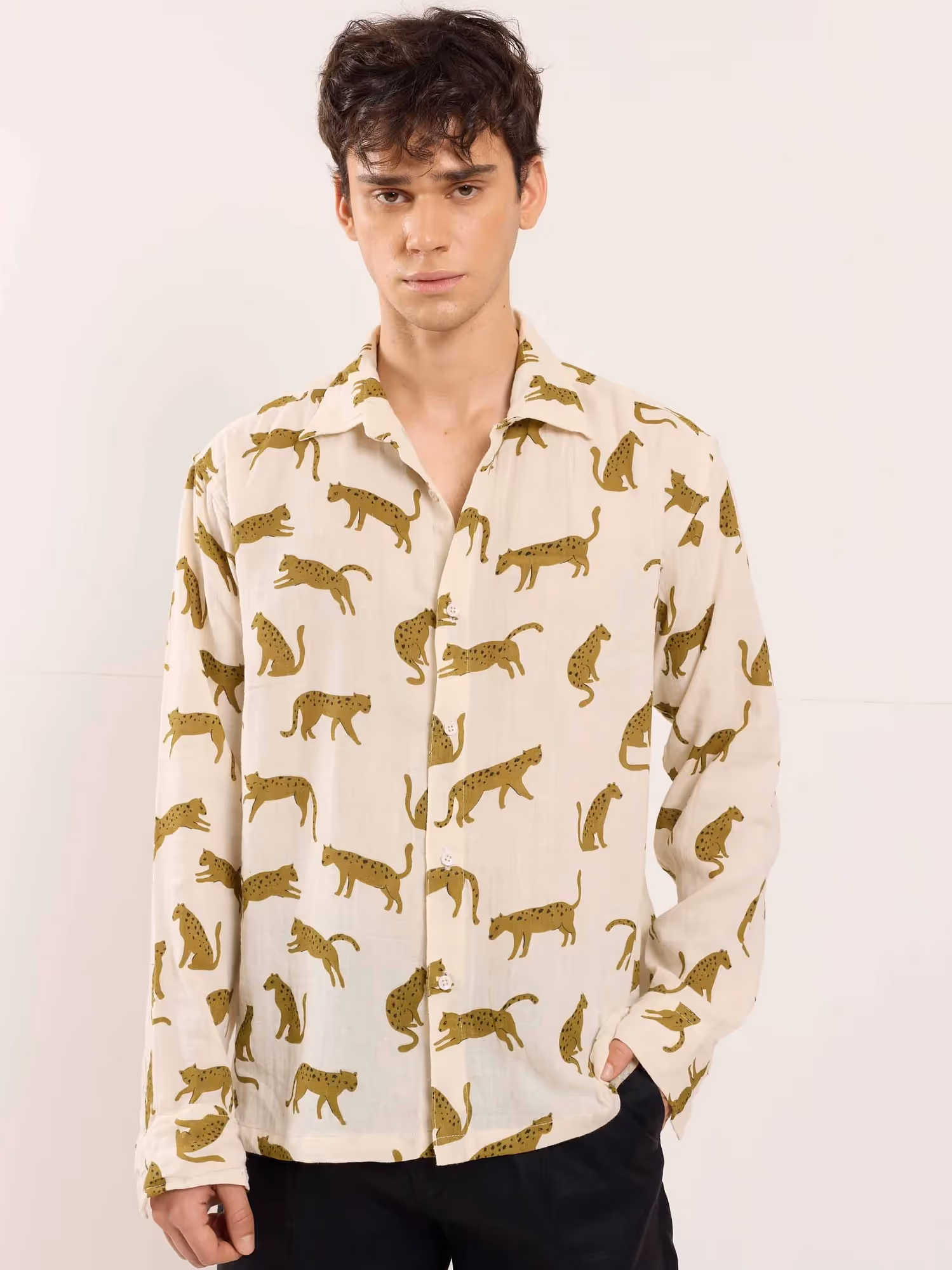 Cheetah Printed Gauze Holiday Shirt  image 4