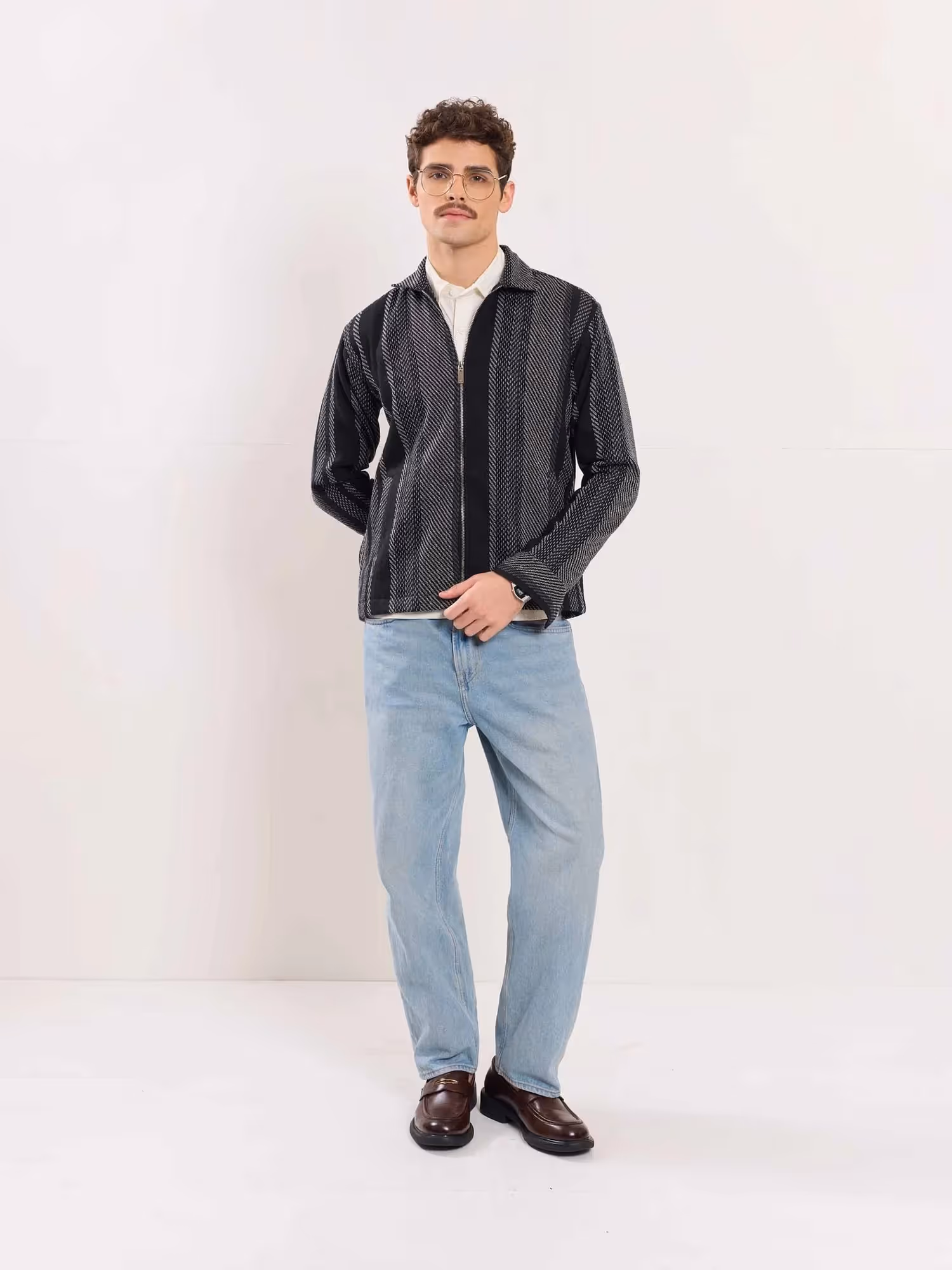 Cropped Fit Textured Zipper Jacket image 1
