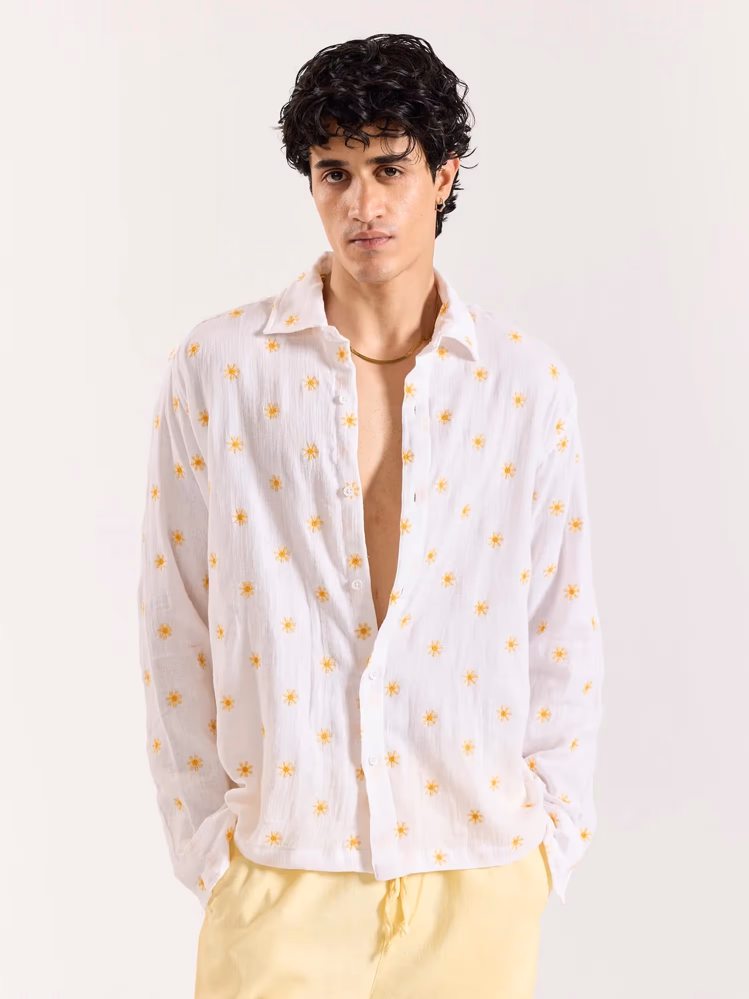 Daisy Dew Embroidered Gauze Holiday Shirt image 3