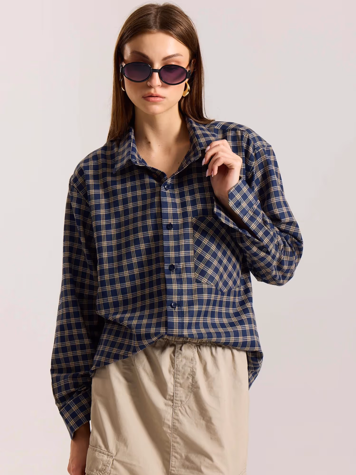 Dark Blue & Beige Checkered Oversized Cropped Shirt image 4