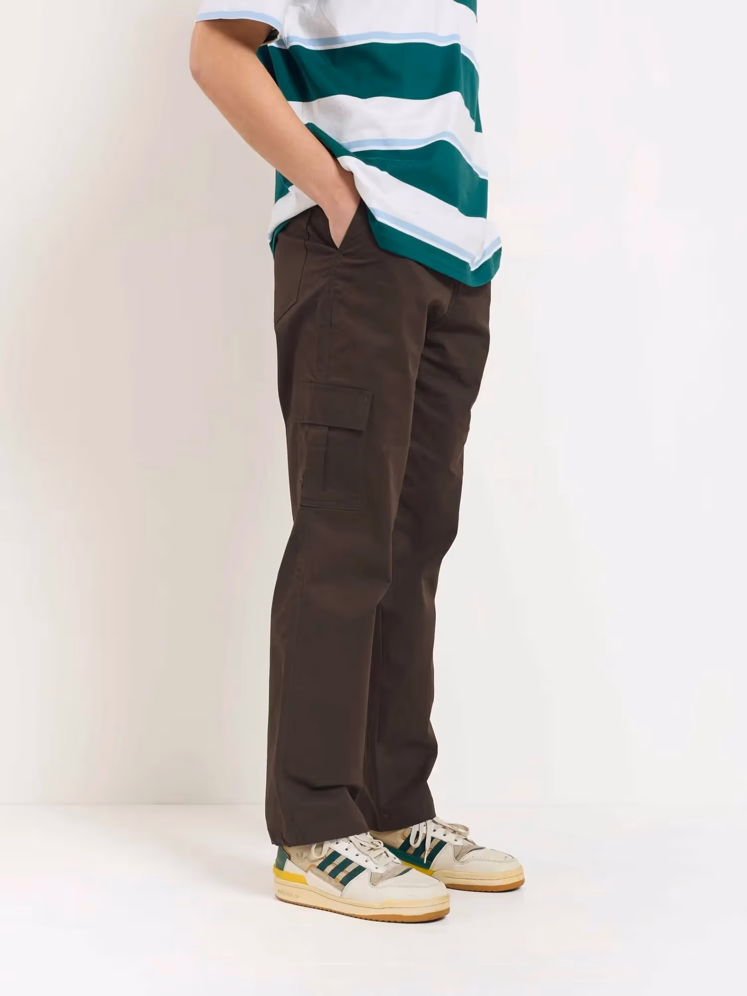 Dark Brown Loose Fit Twill Cargo Trousers image 3