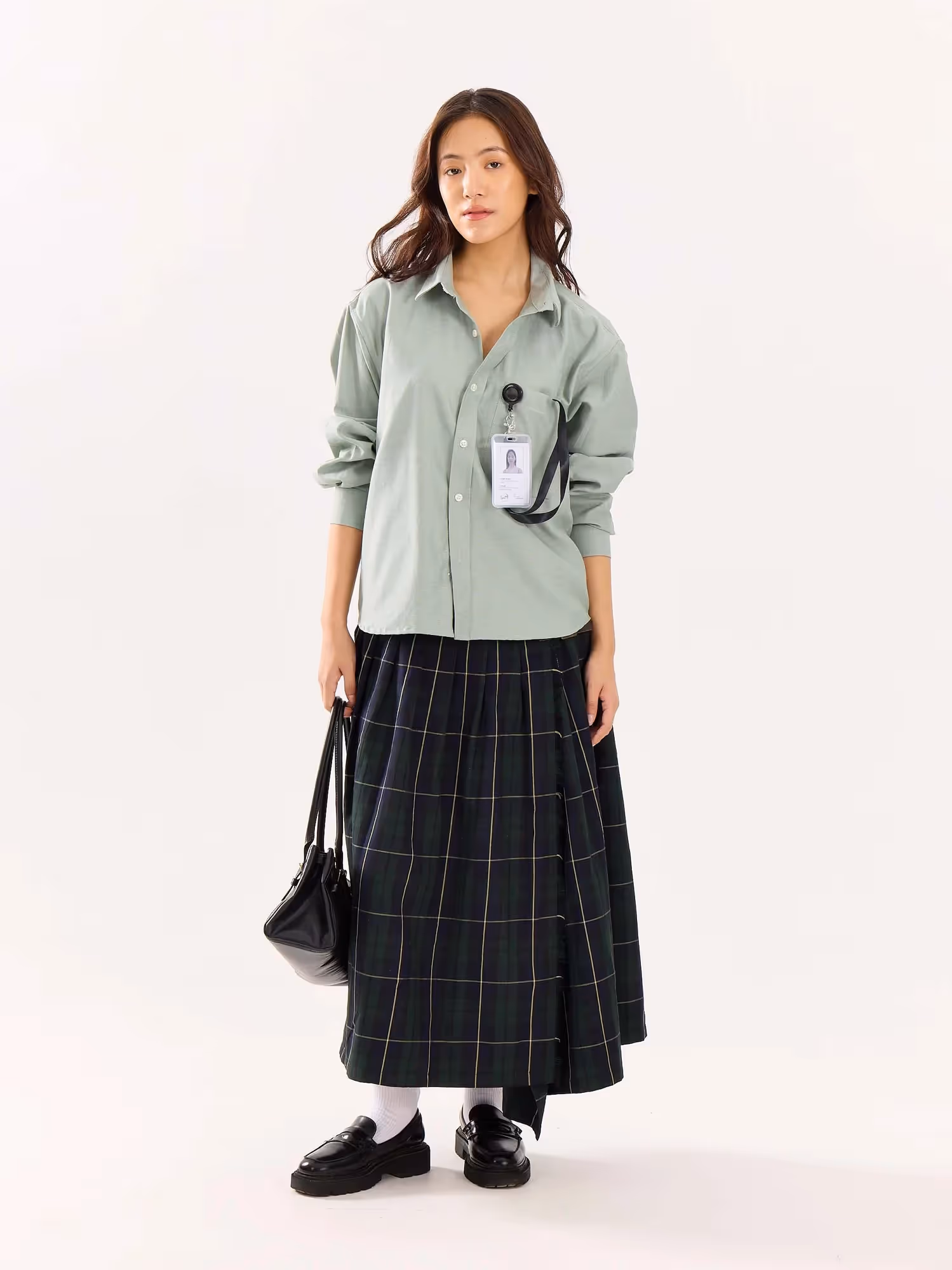 Green Oversized Cropped Shirt  image 2