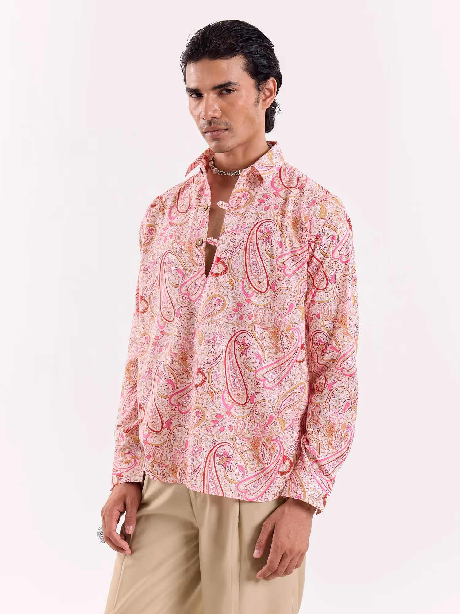 Gulabi Ambi Pullover Shirt  image 5