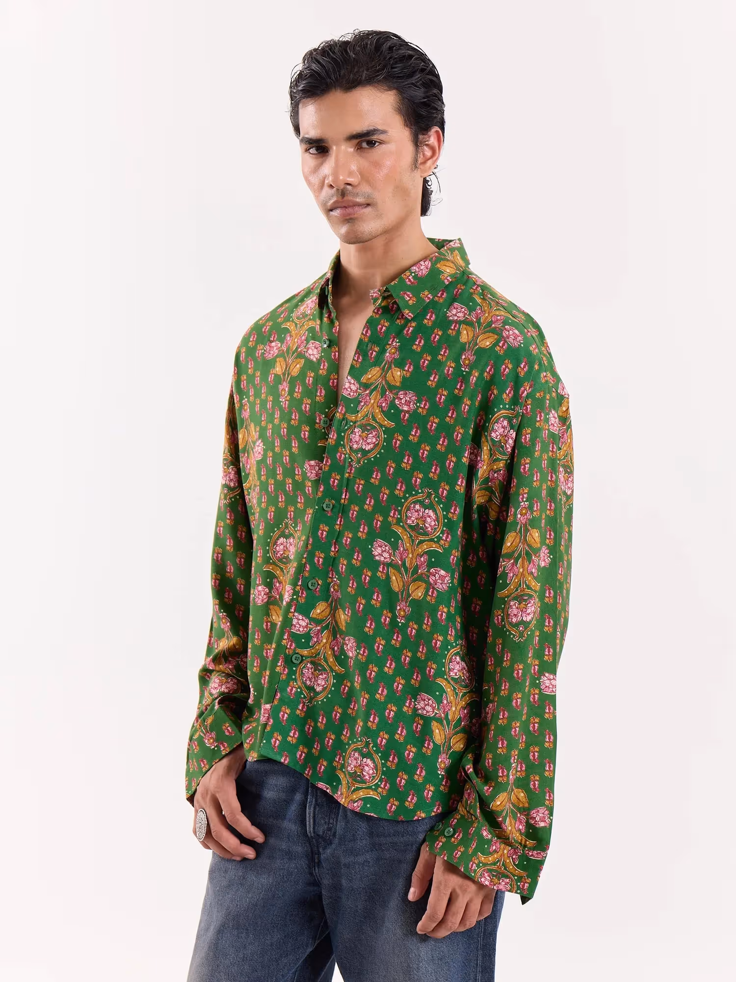 Gulbagh Cropped Shirt  image 5