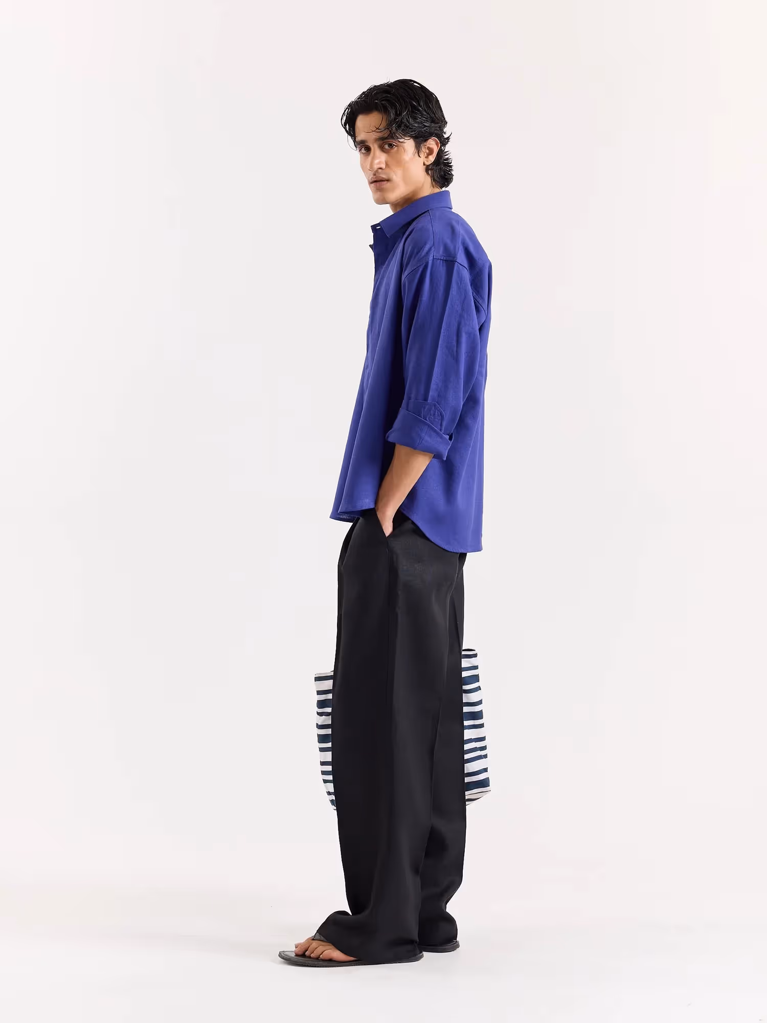 Indigo Linen Cropped Shirt image 6