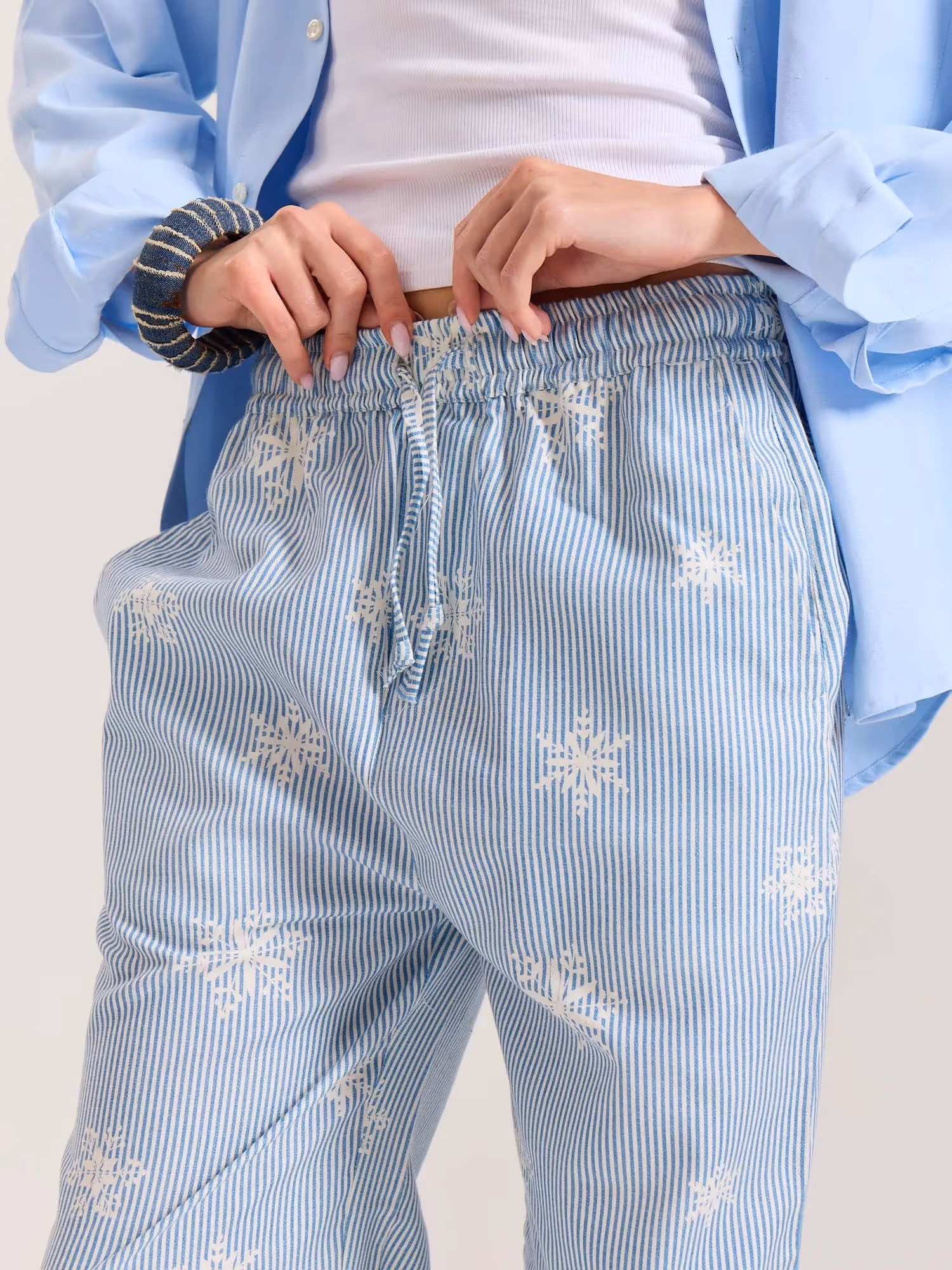 Light Blue Striped Snowflake Pull-on Pants  image 6