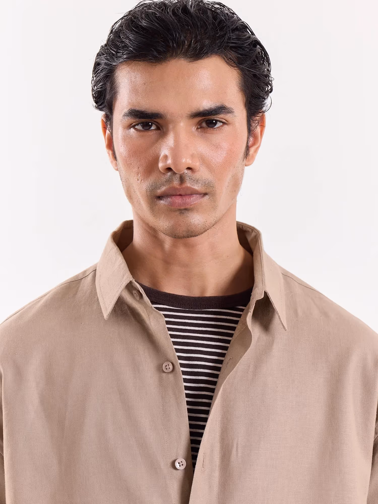 Light Camel Linen Cropped Shirt image 4