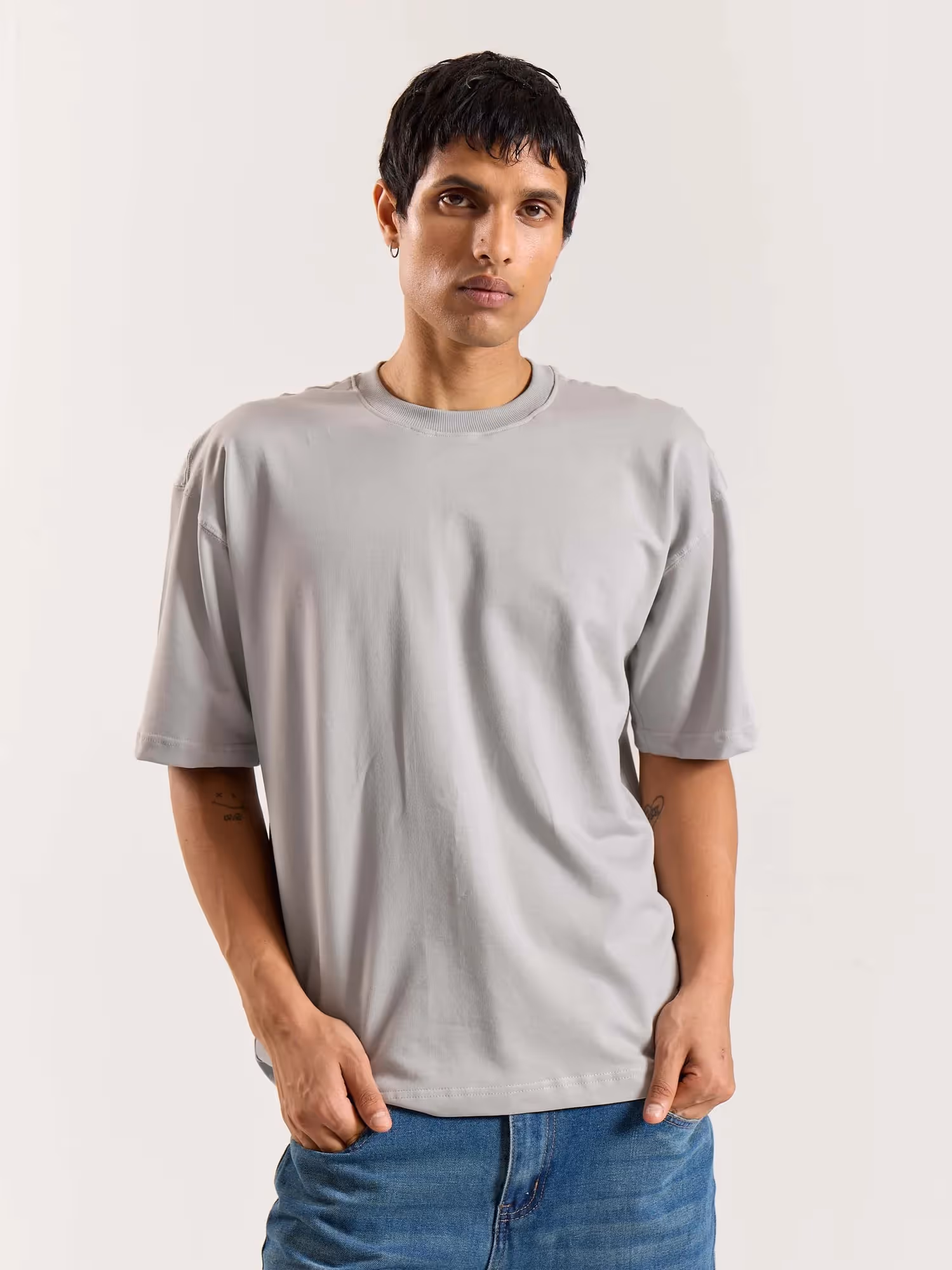 Light Grey Loose Fit Cropped T-Shirt image 4