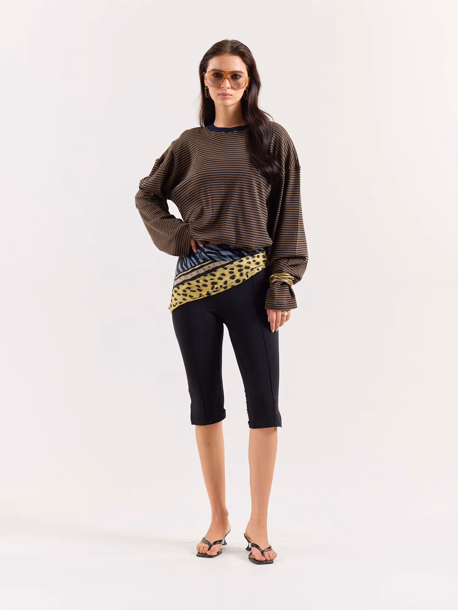 Navy and Dark Beige Knit Striped Loose Fit Cropped T-Shirt image 2