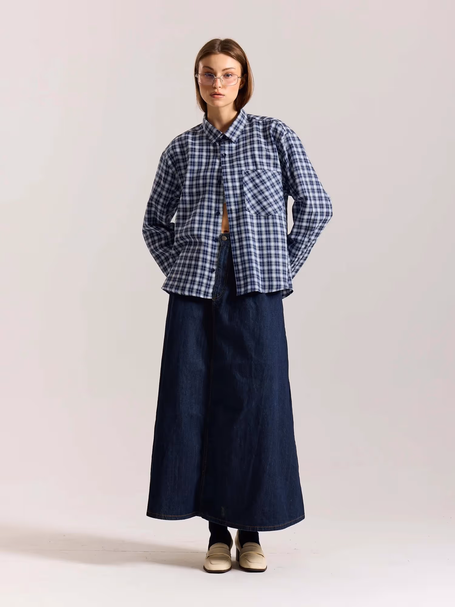Navy Blue & White Checkered Oversized Cropped Shirt image 2