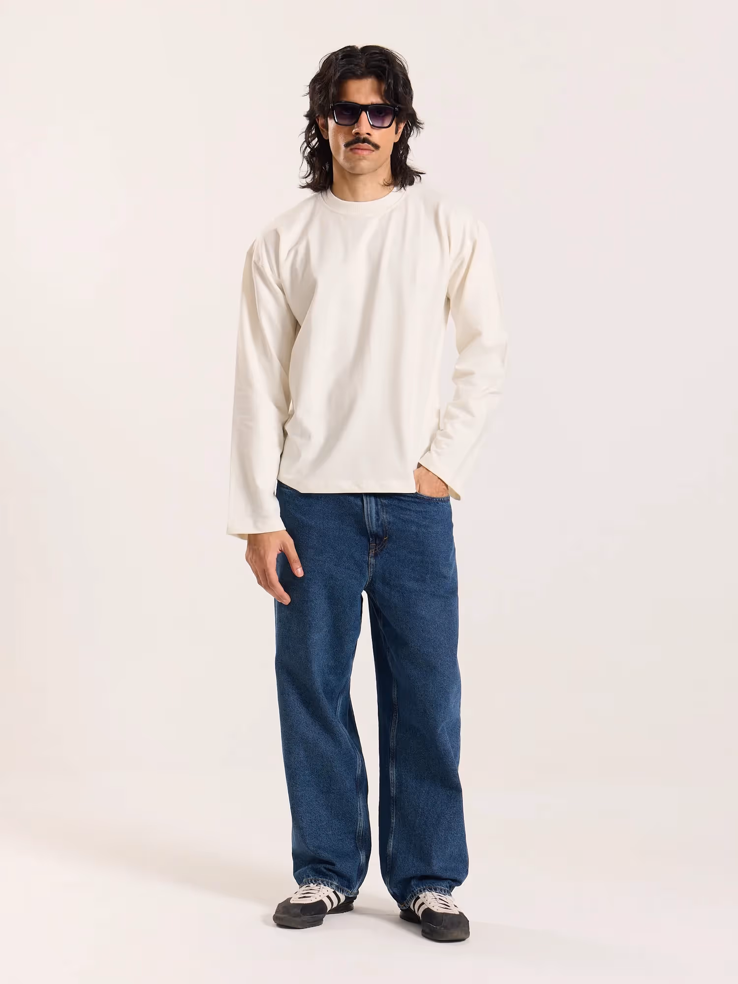 Off-White Loose Fit Cropped T-Shirt image 1