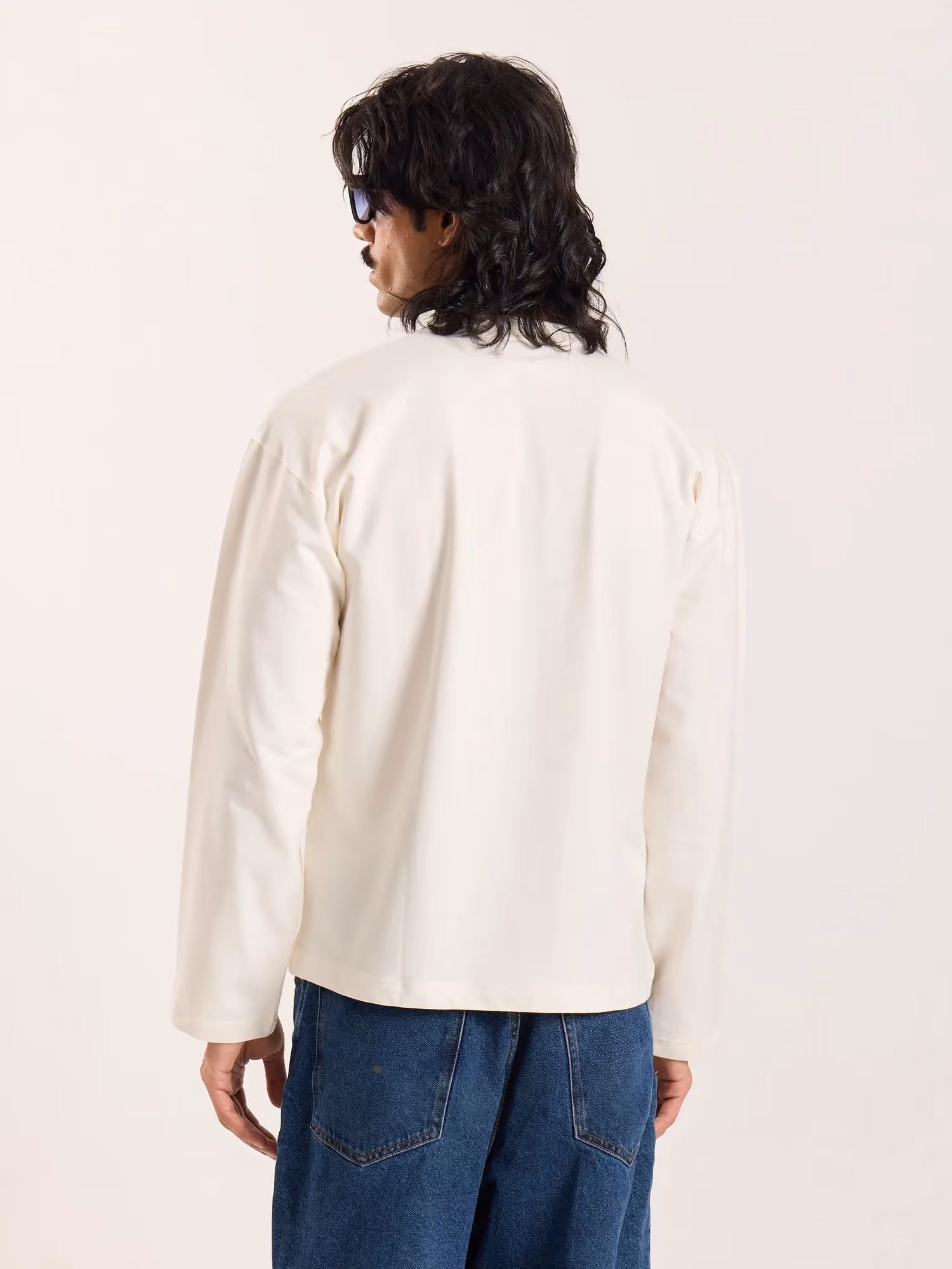 Off-White Loose Fit Cropped T-Shirt  image 8