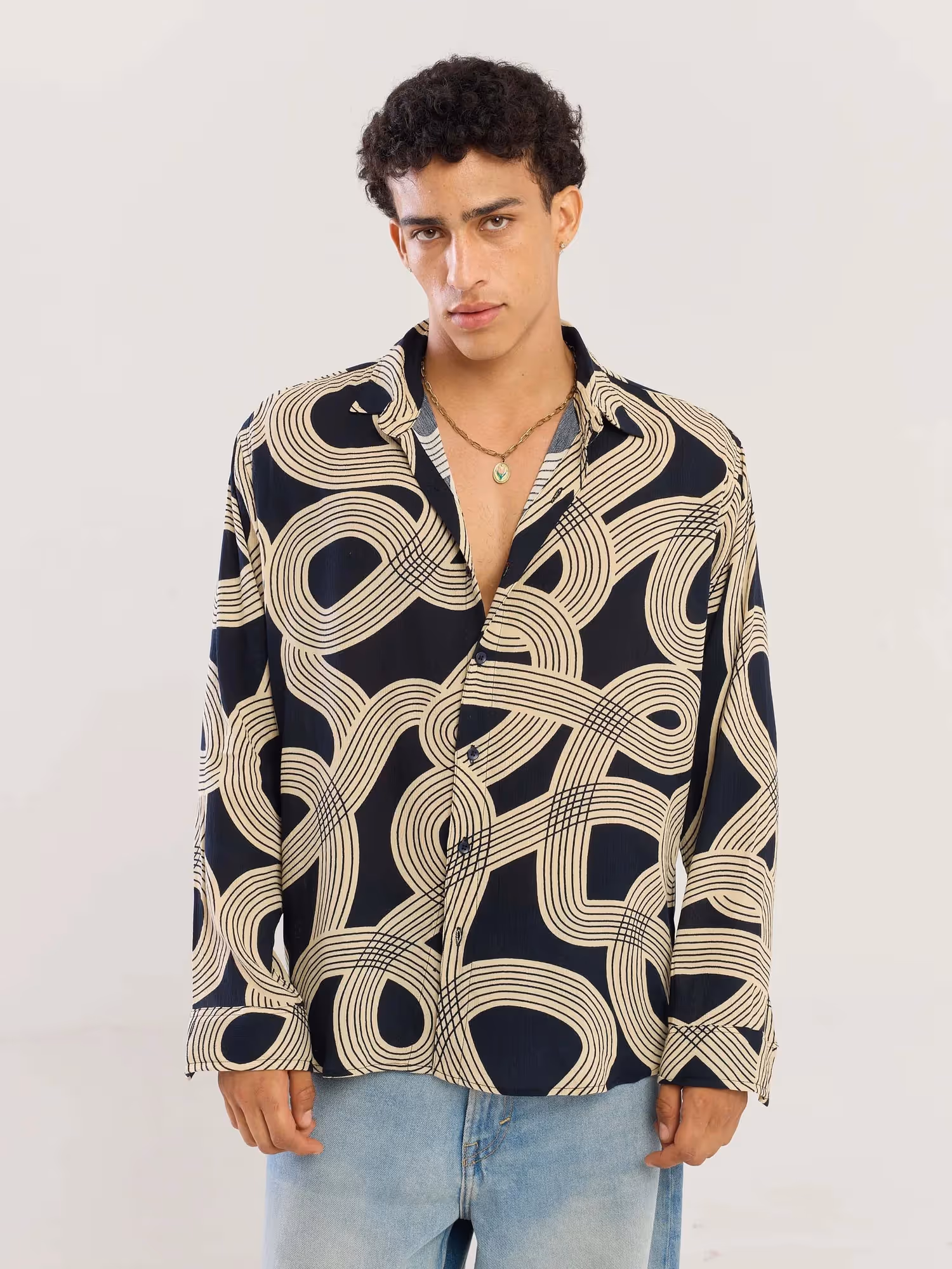 Retro Ripples Wrinkled Shirt image 3