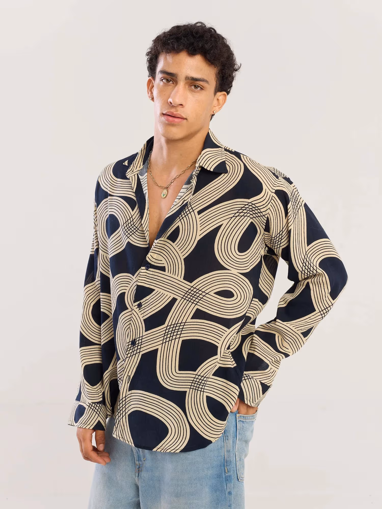 Retro Ripples Wrinkled Shirt image 5