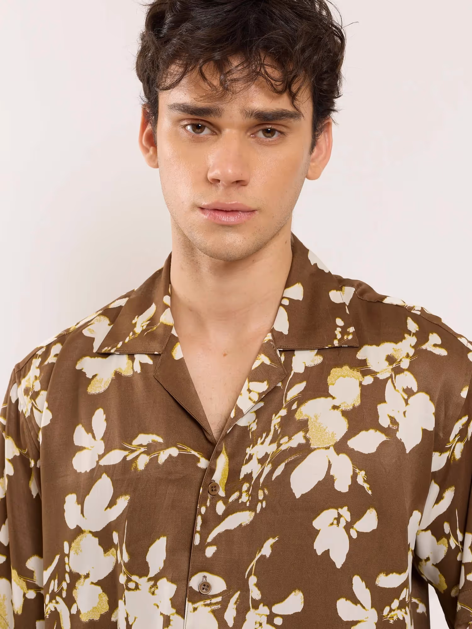 Satin Bloom Resort Shirt image 3