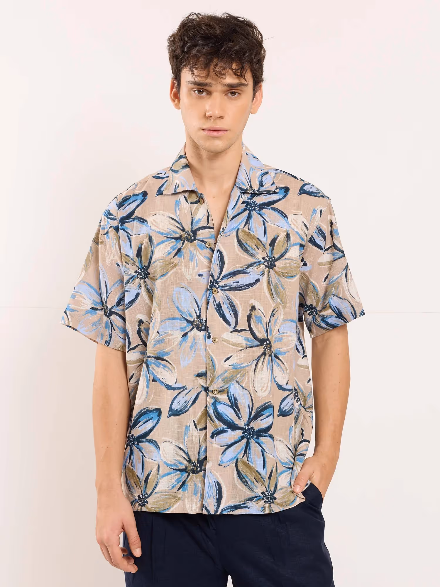 Tropical Bloom Resort Shirt image 1