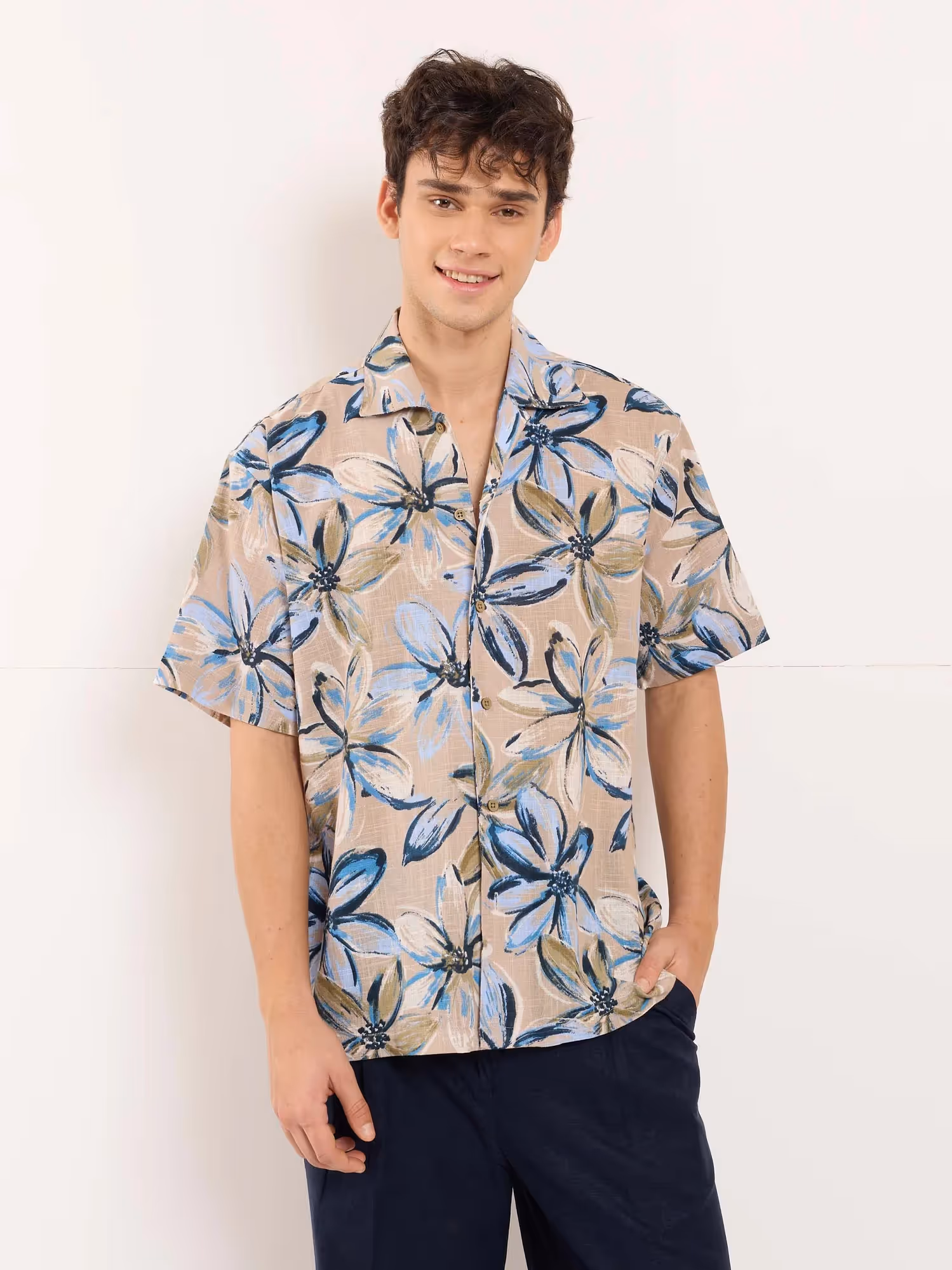 Tropical Bloom Resort Shirt image 5