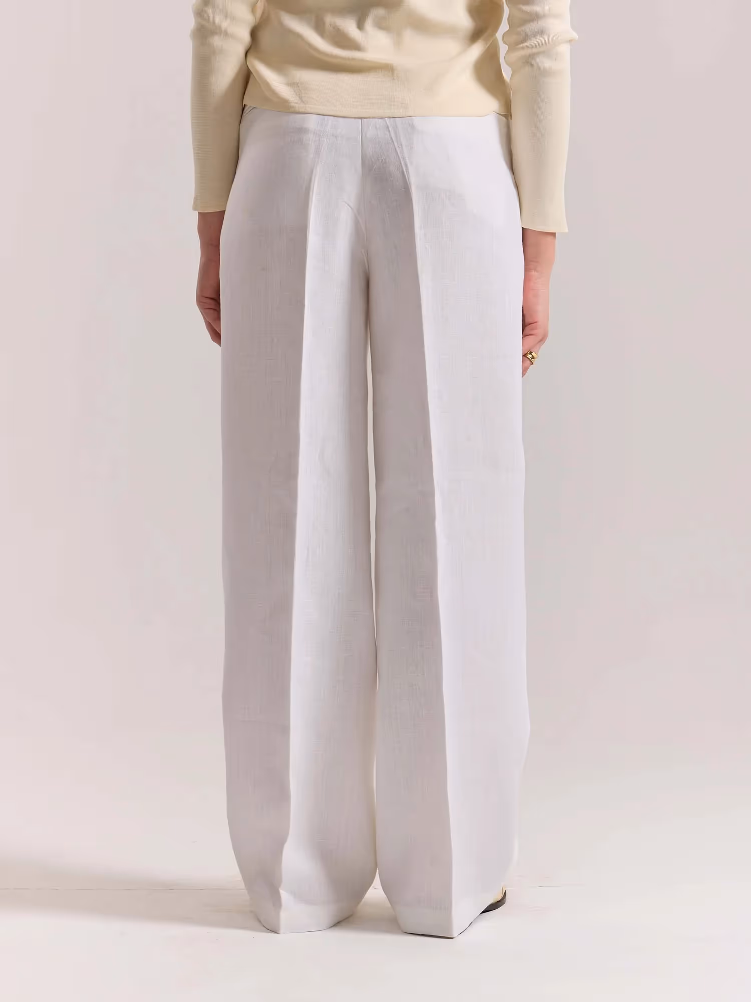 White Linen Baggy Fit Trousers image 8