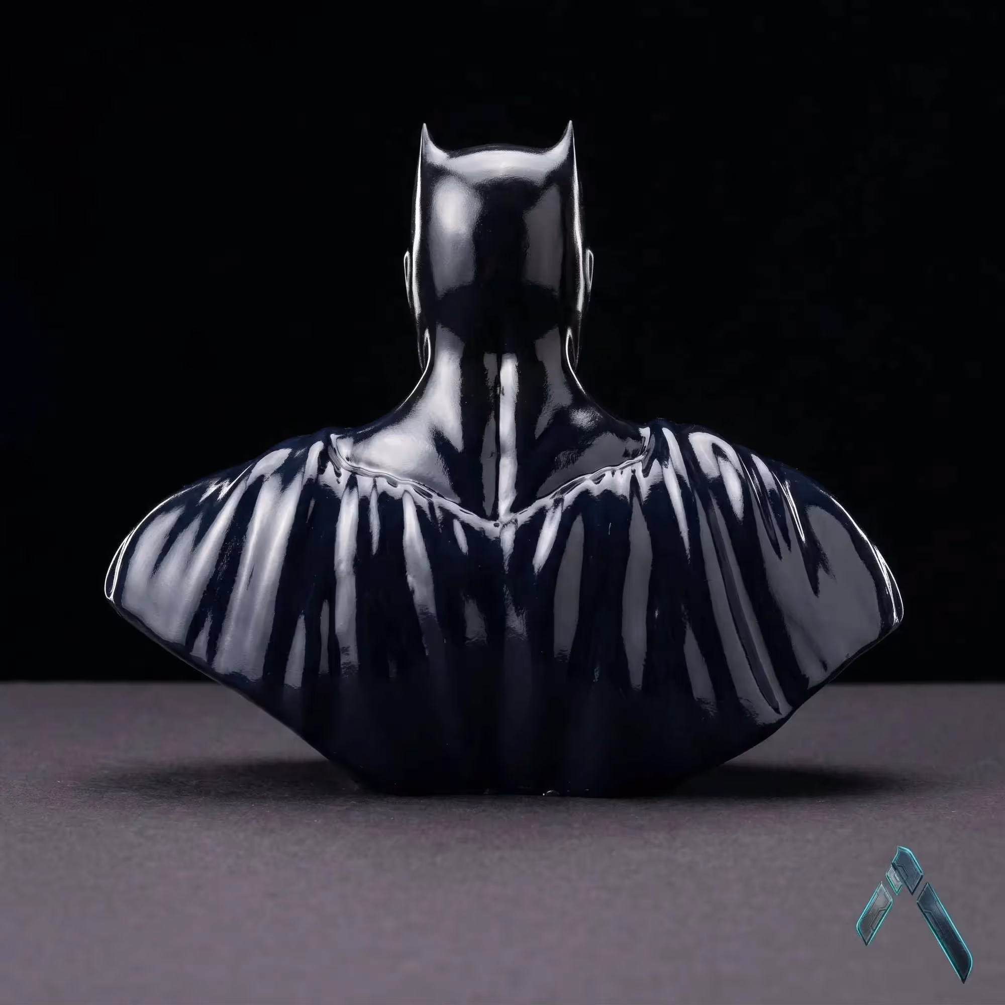 Batman Dark Knight Bust Sculpture image 3