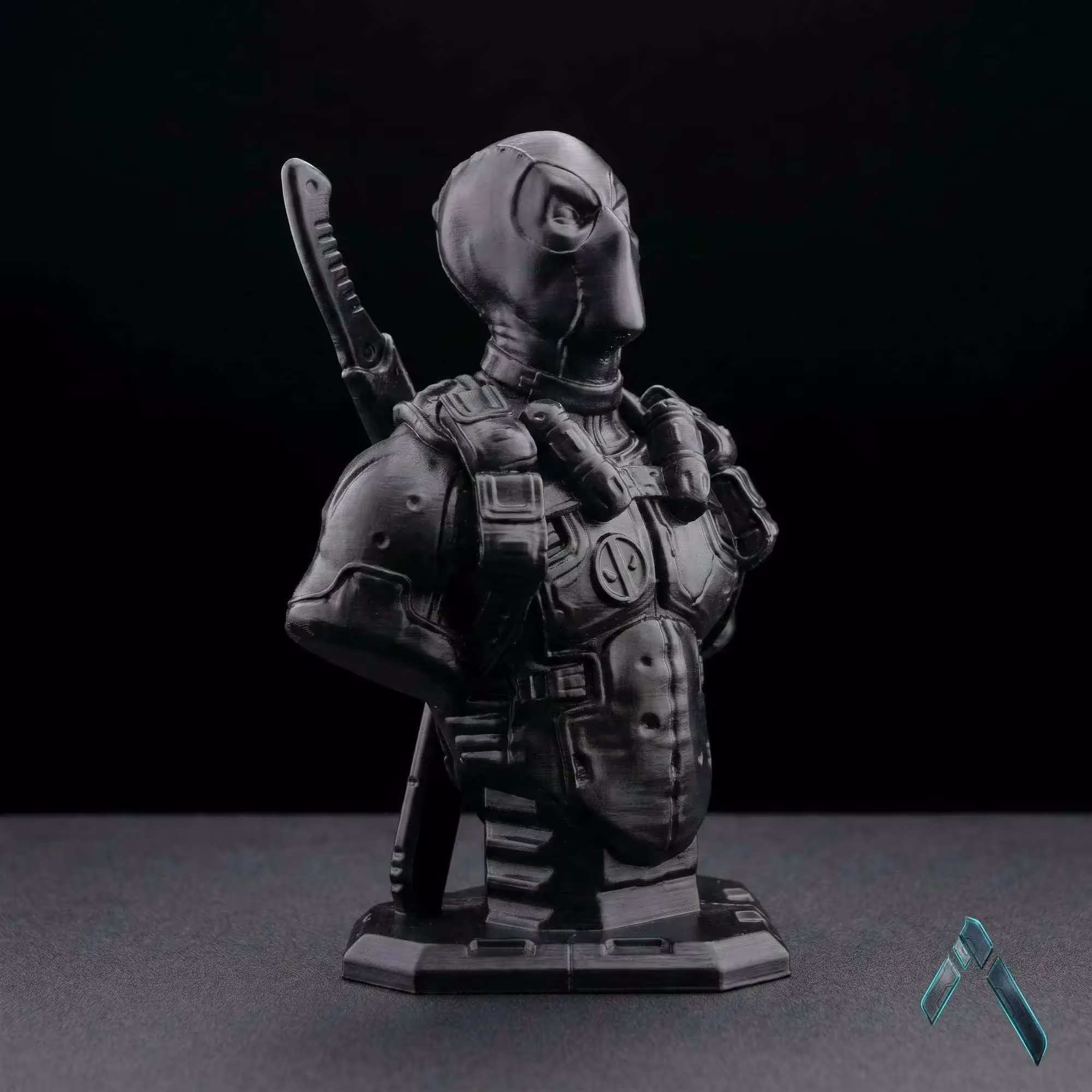 Deadpool Bust Sculpture image 3