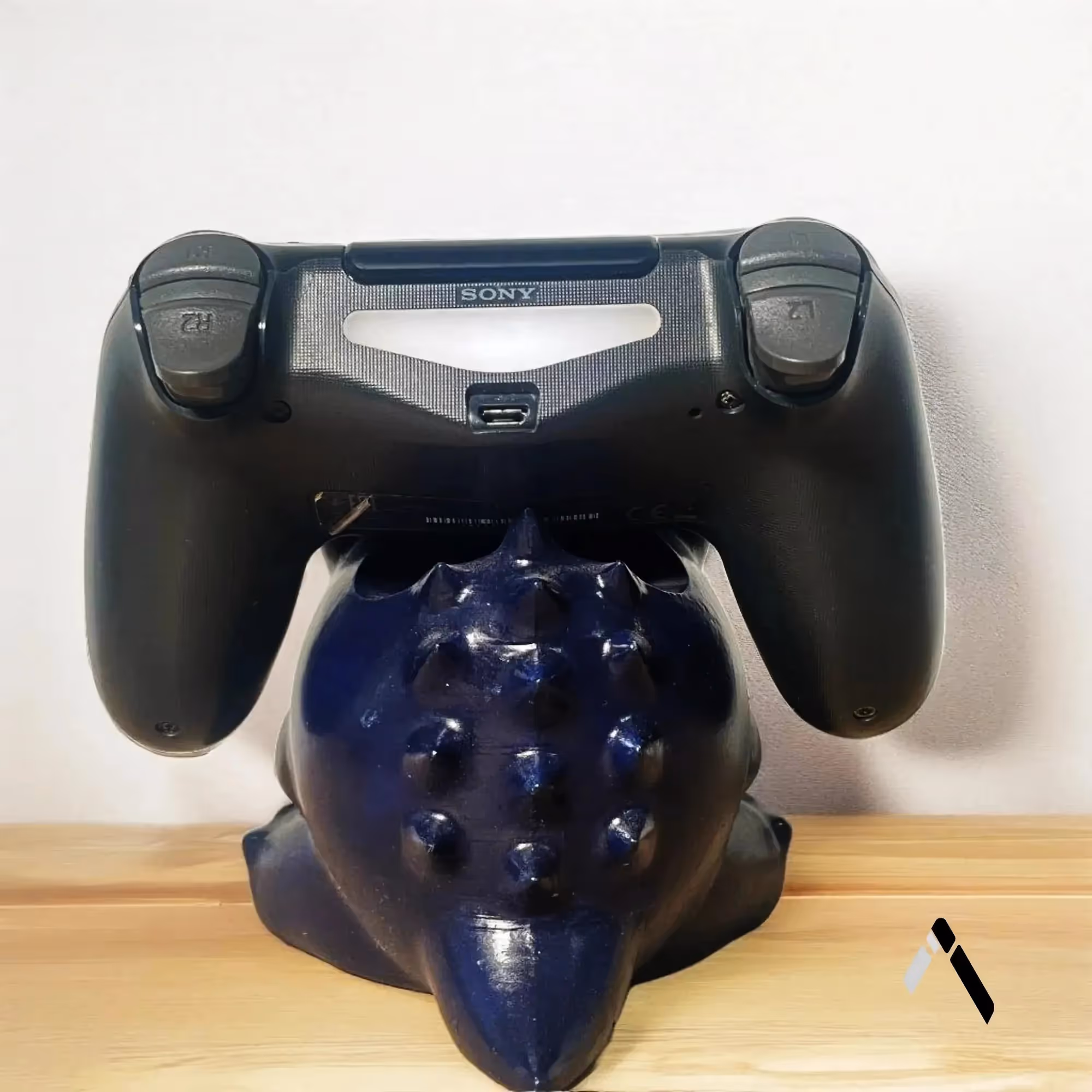 Gengar PS4 PS5 Controller Holder  image 4