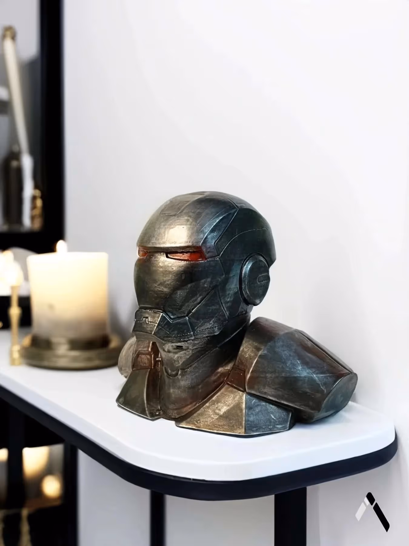 Iron Man Helmet Bust  image 1